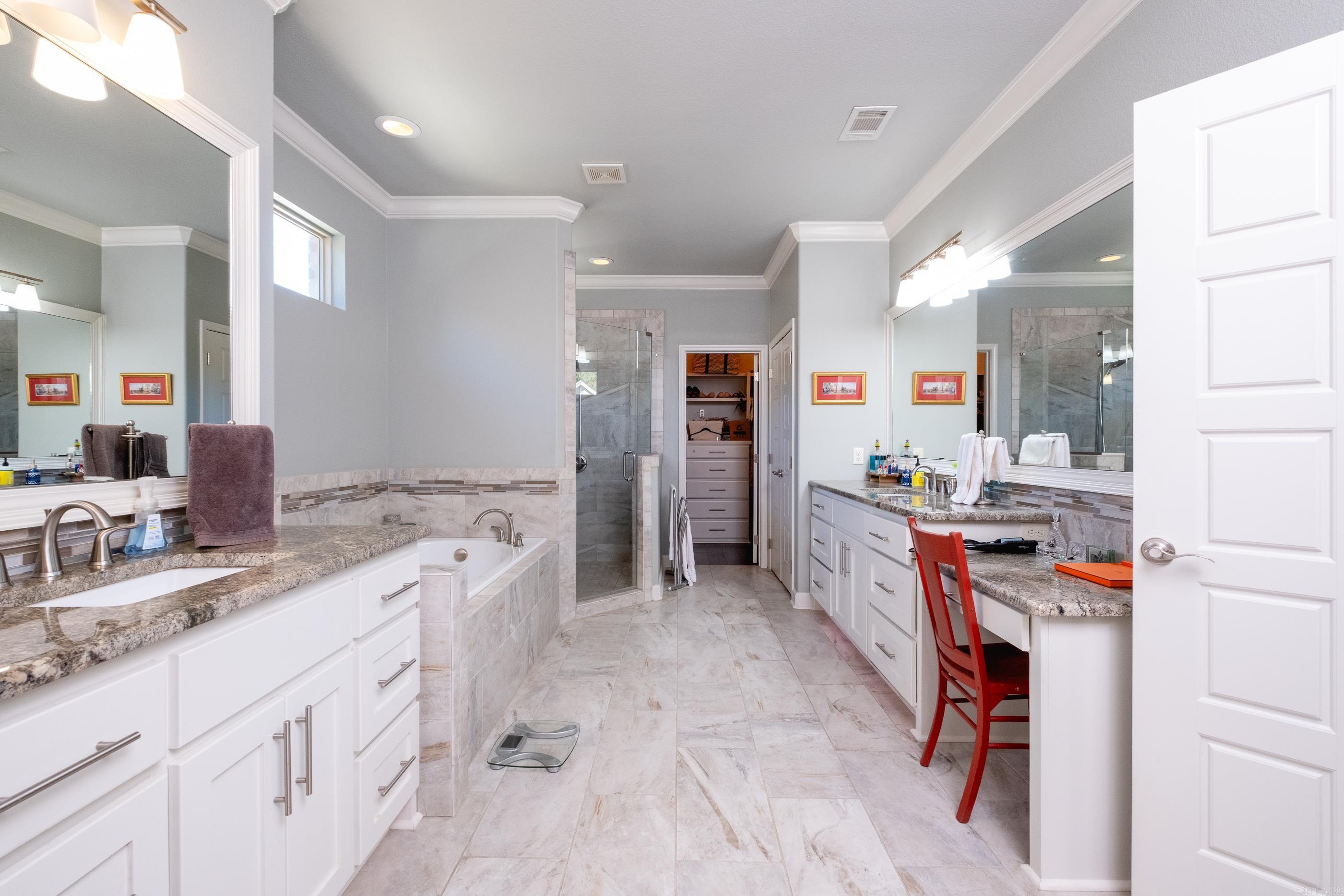 CHENAL VALLEY "MIRAMAR PLACE" - Residential