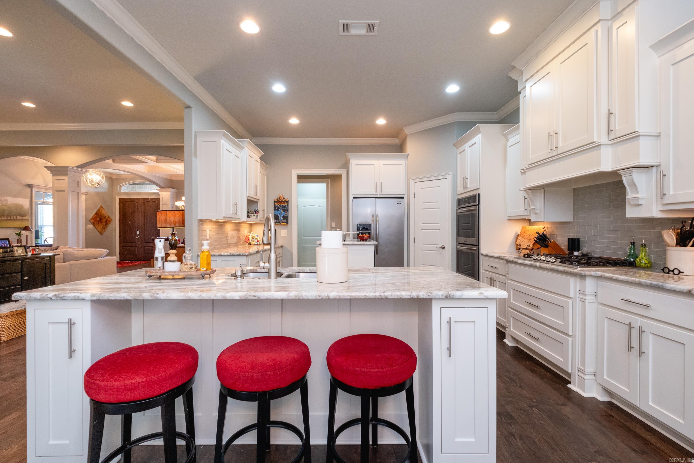 CHENAL VALLEY "MIRAMAR PLACE" - Residential
