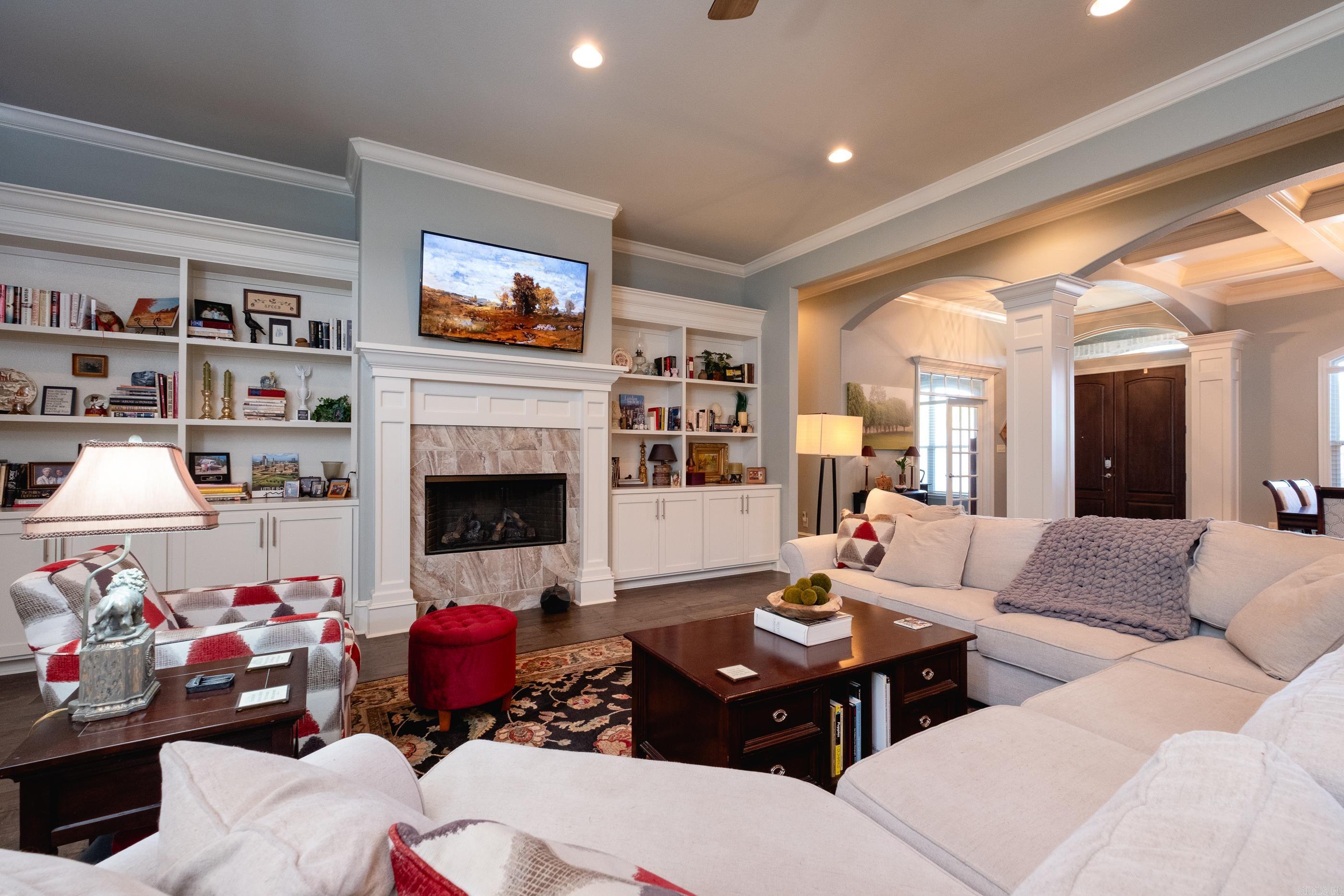 CHENAL VALLEY "MIRAMAR PLACE" - Residential
