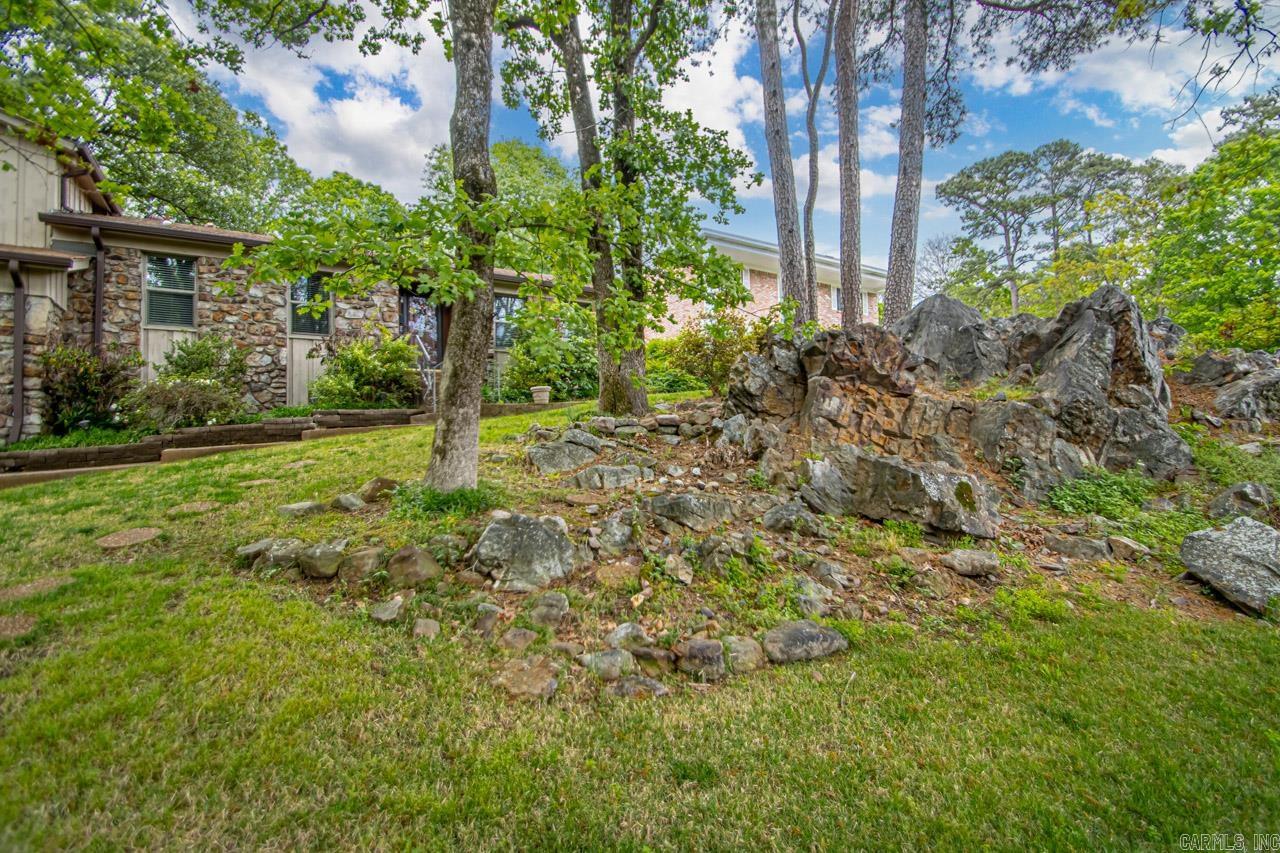 Leawood Manor 1st - Residential