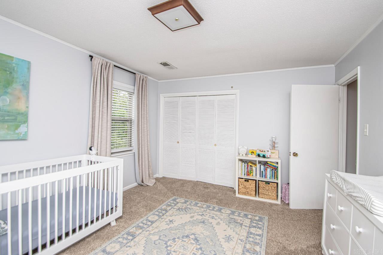 Leawood Manor 1st - Residential