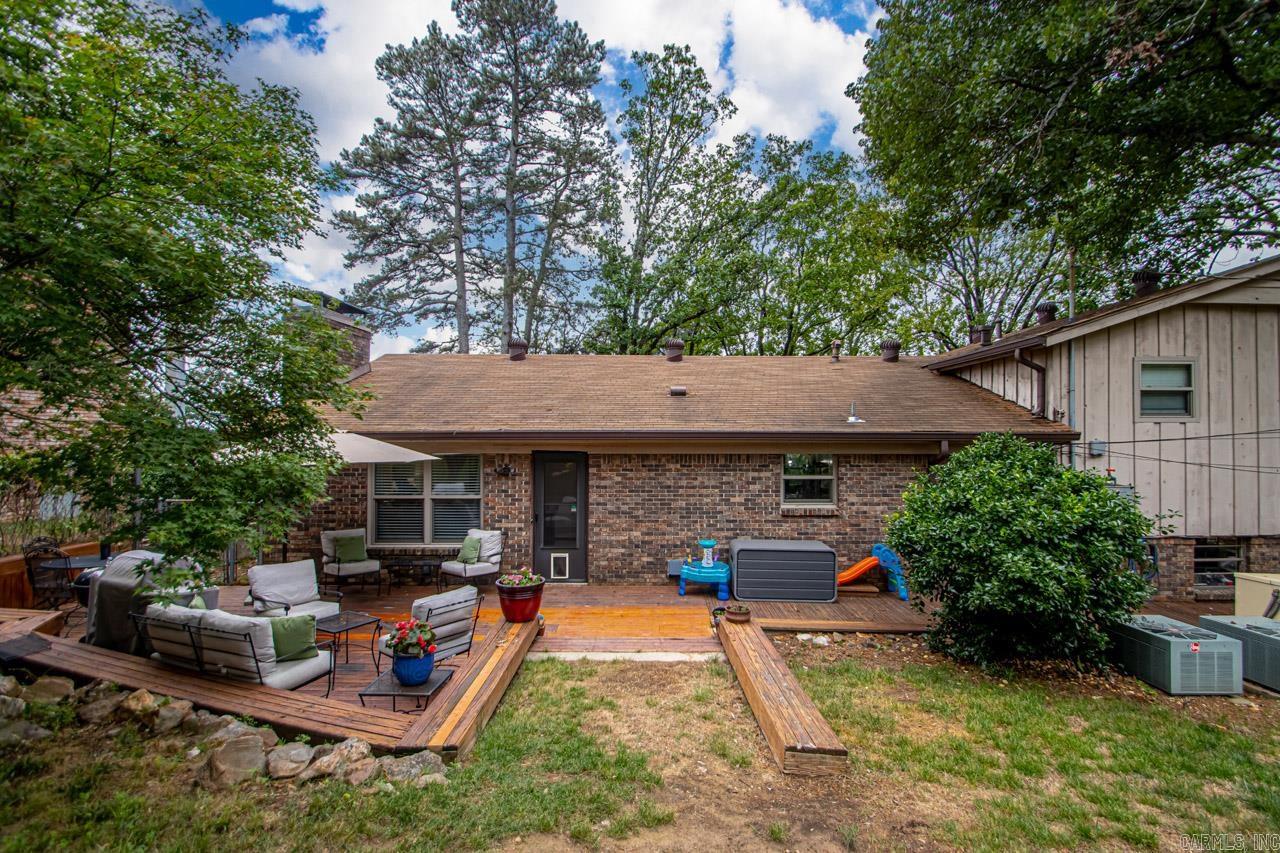 Leawood Manor 1st - Residential