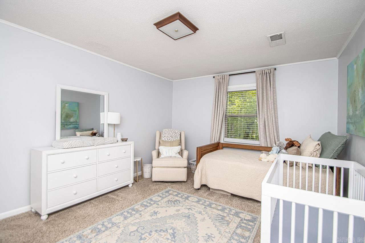 Leawood Manor 1st - Residential