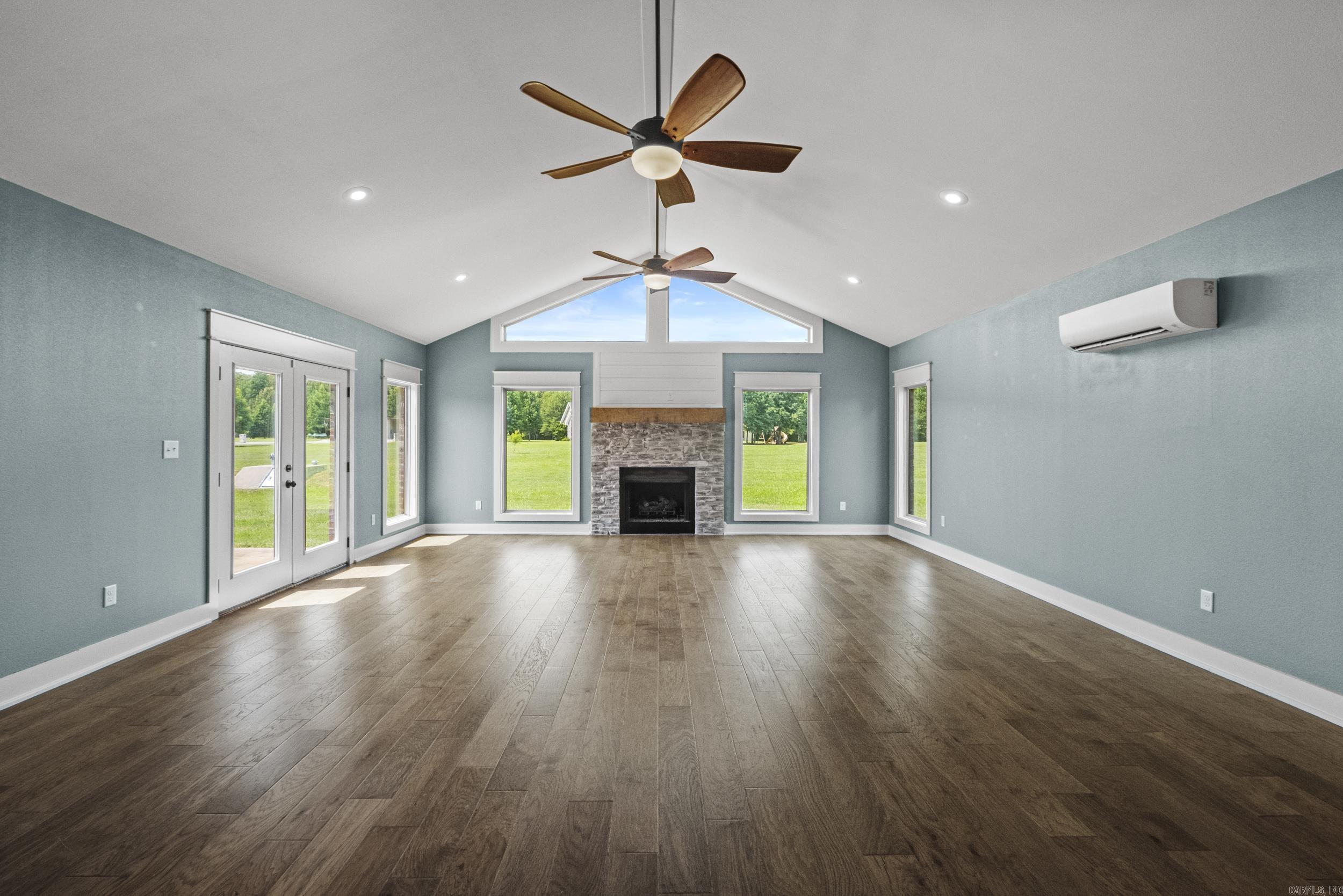 SANDY CREEK ADDITION - Residential