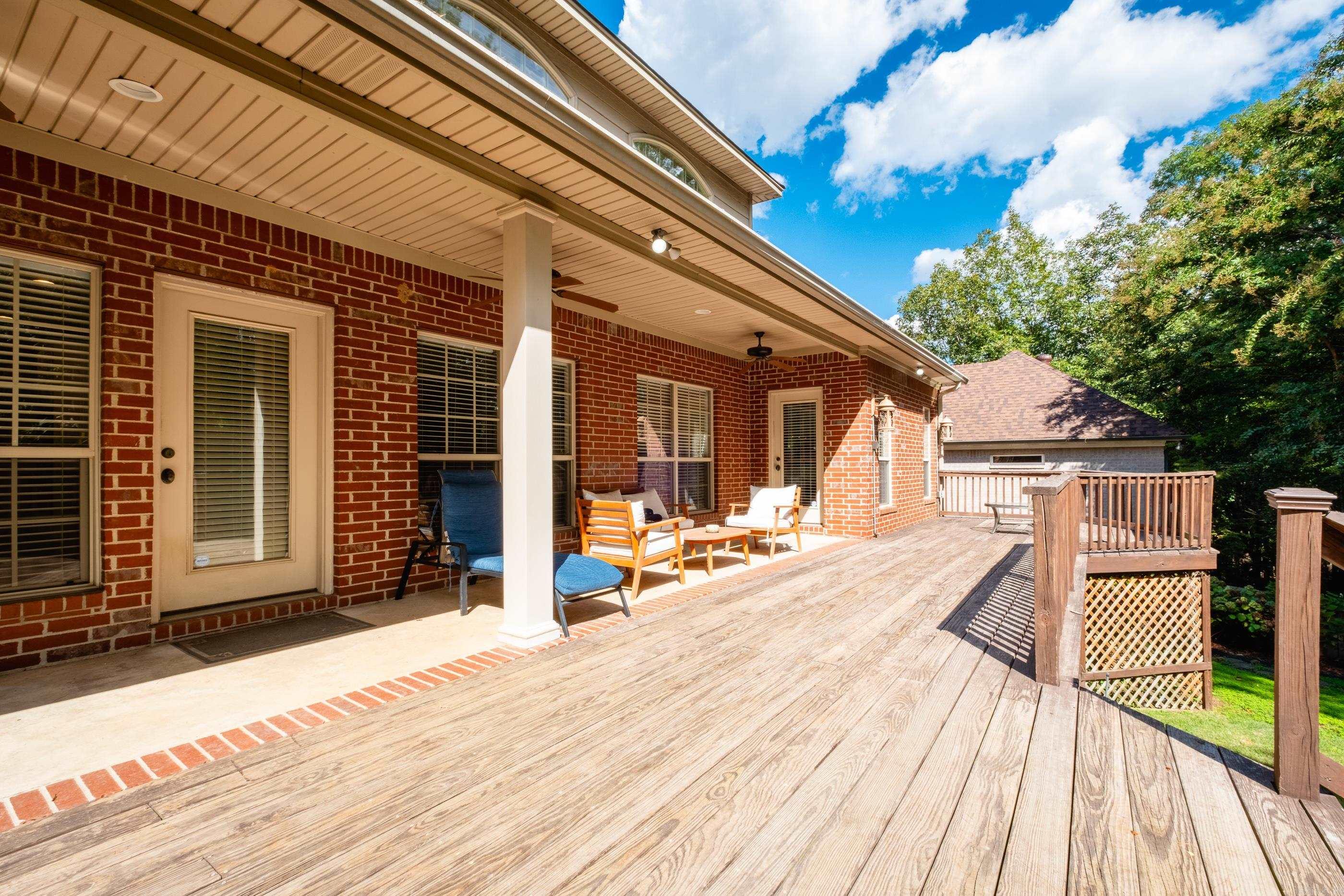 THE VILLAGES OF WELLINGTON - Residential