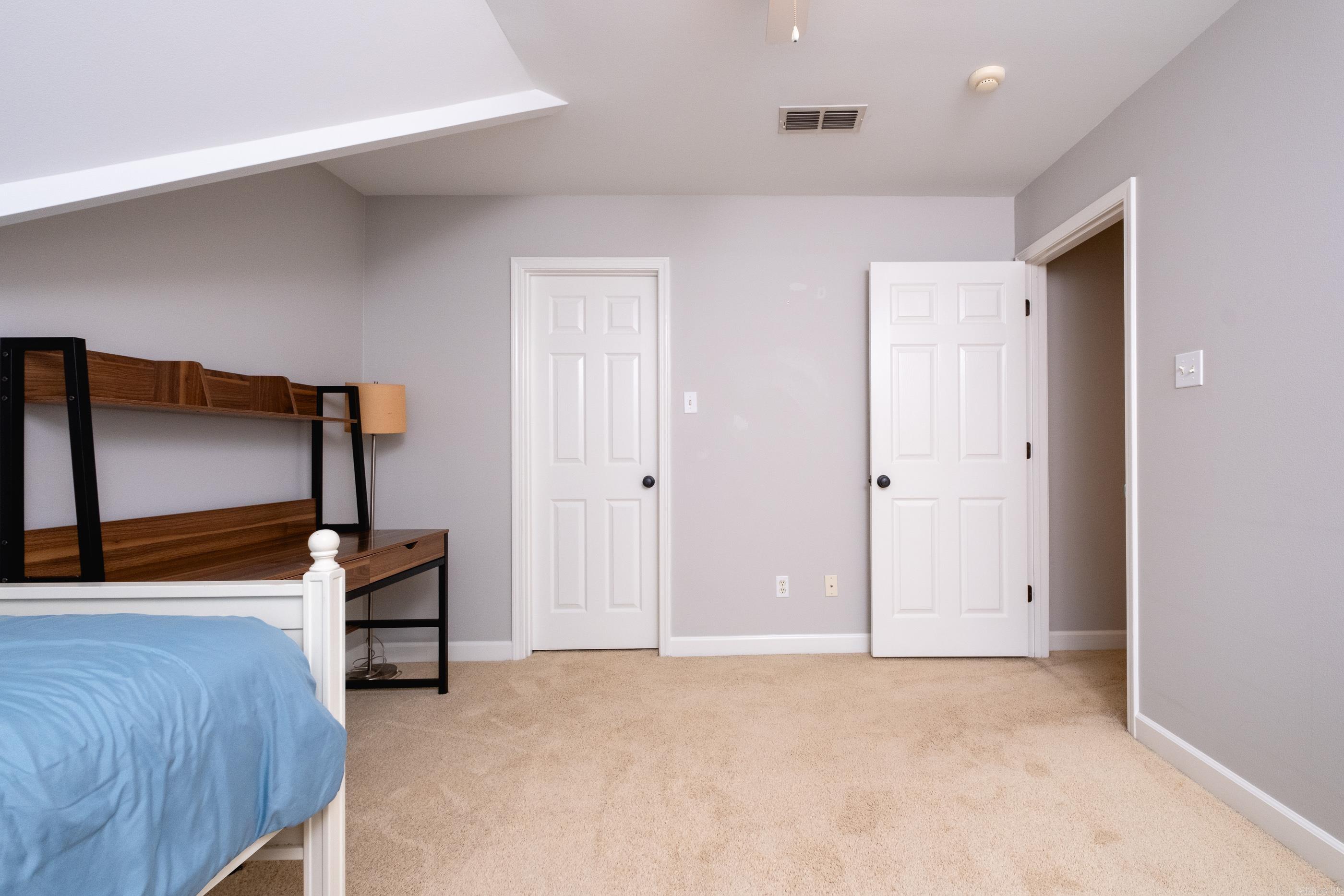 THE VILLAGES OF WELLINGTON - Residential