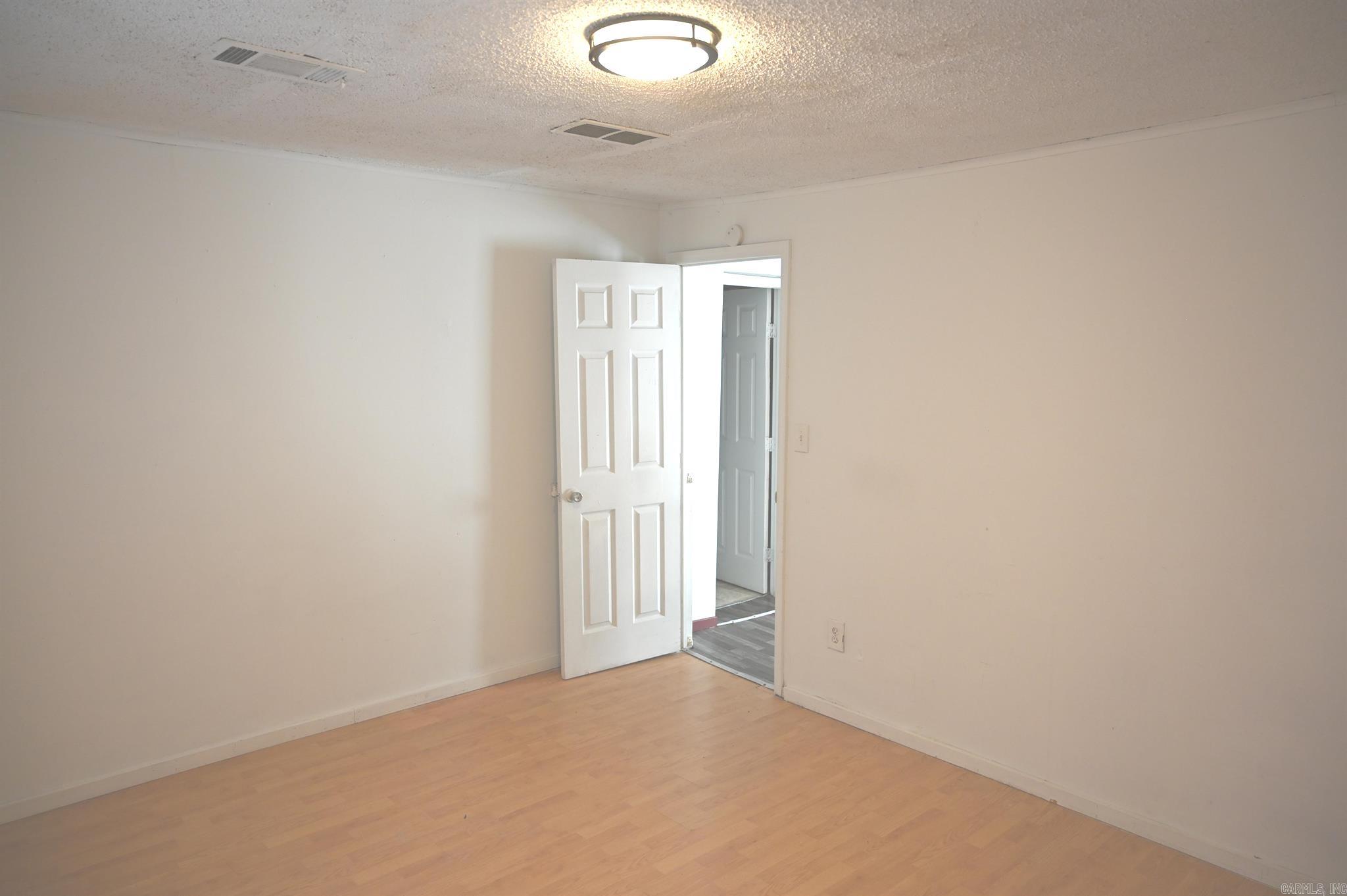 DICKINSON - Residential