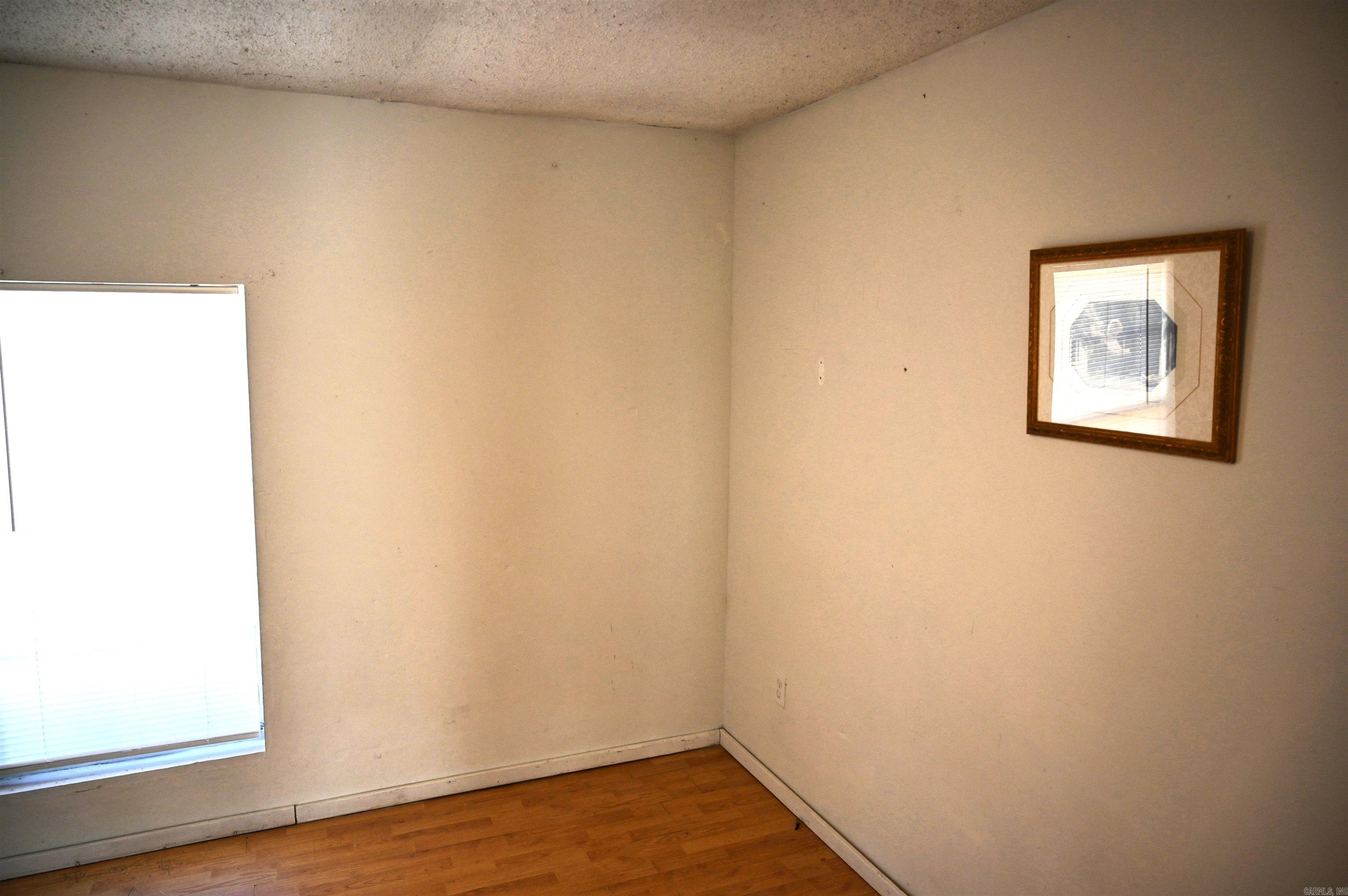 DICKINSON - Residential