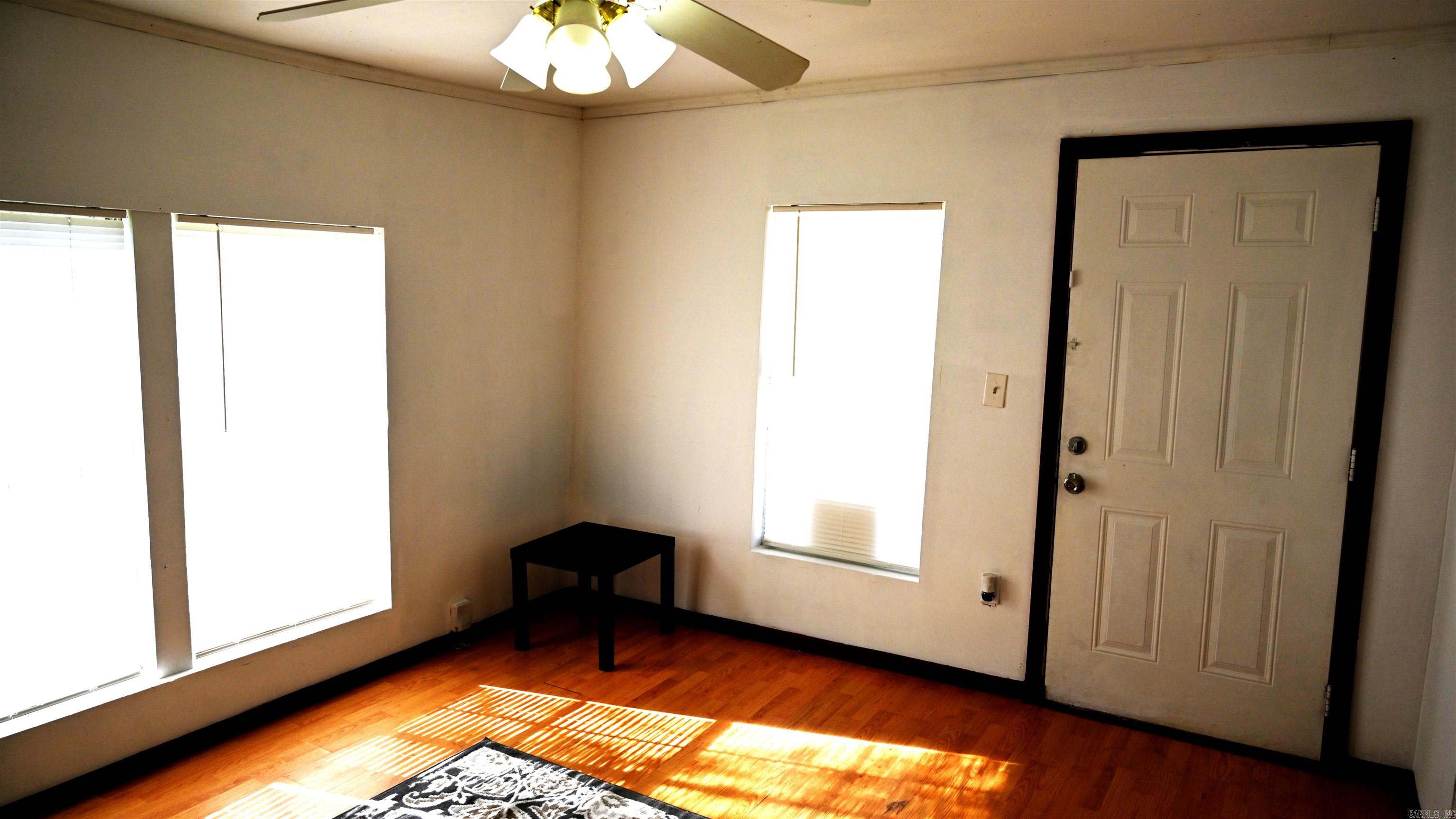 DICKINSON - Residential