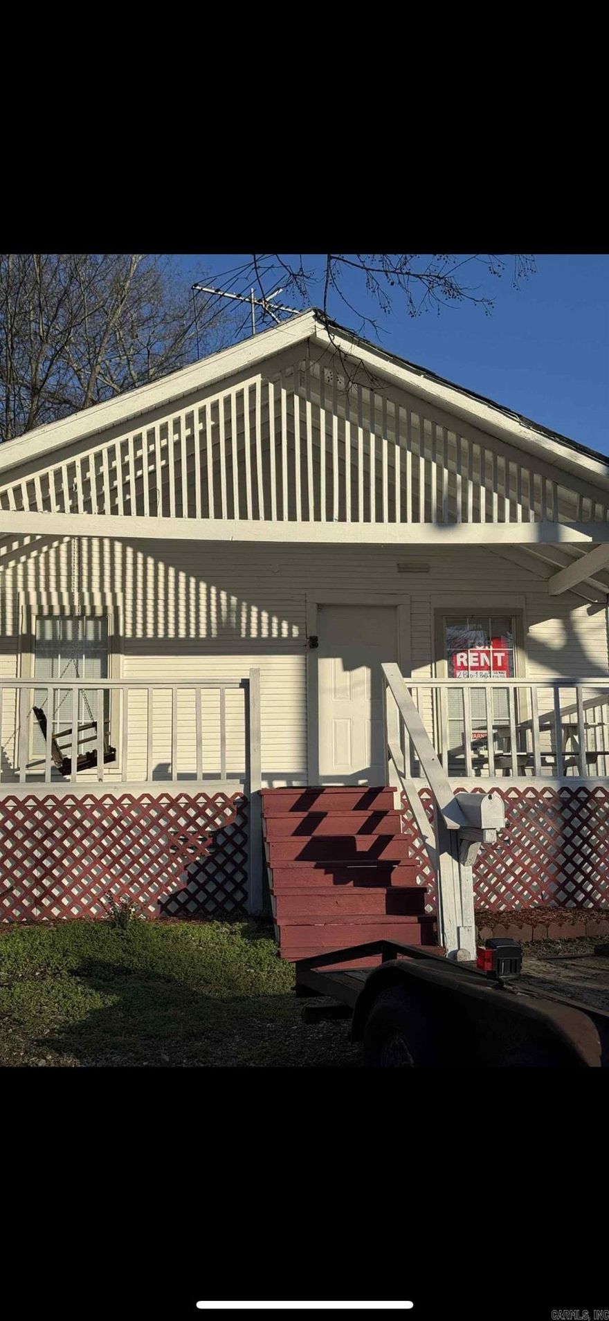 2 Bedroom, 1 Bath House, Close to Downtown, Benton Schools, Tyndall Park. Recently Remodeled with Vinyl, Laminate Floors. Appliances convey, Washer/Dryer, Range, Refrigerator and Dishwasher. Bathroom Addition adds 122 sq.ft. Approximate sq.ft. 766