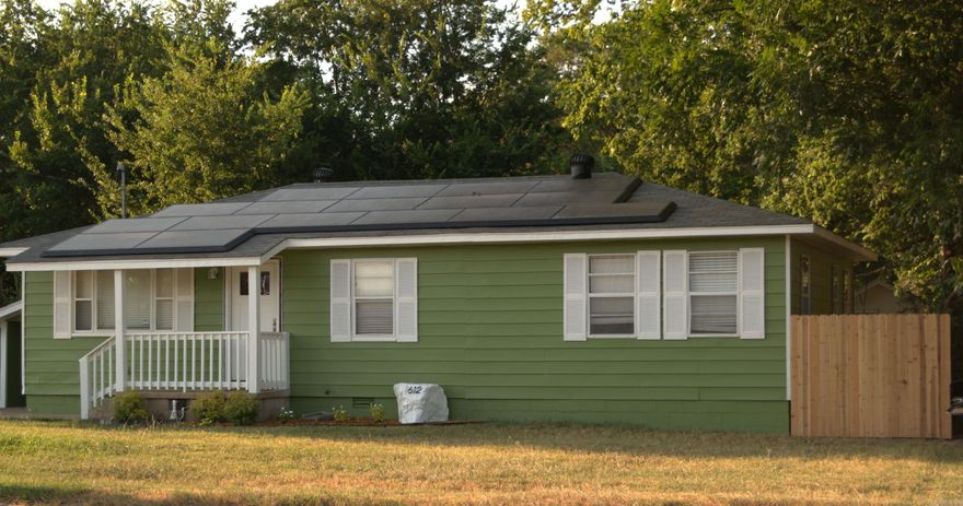 If you are looking for your first home, or are an investor looking for a rental property, this house checks all of the boxes! New paint inside and out! New carpet for the bedrooms and high quality LVP for the living areas will be installed on 8/18. The kitchen features granite countertops and a new tile backsplash, new miniblinds throughout, new front and back doors, the entire house replumbed in PEX. The roof, exterior paint, and solar panels are all under warranty. Conveniently located near the new Conway Community Center as well as shopping and restaurants. Book a tour today, this one won't last long!