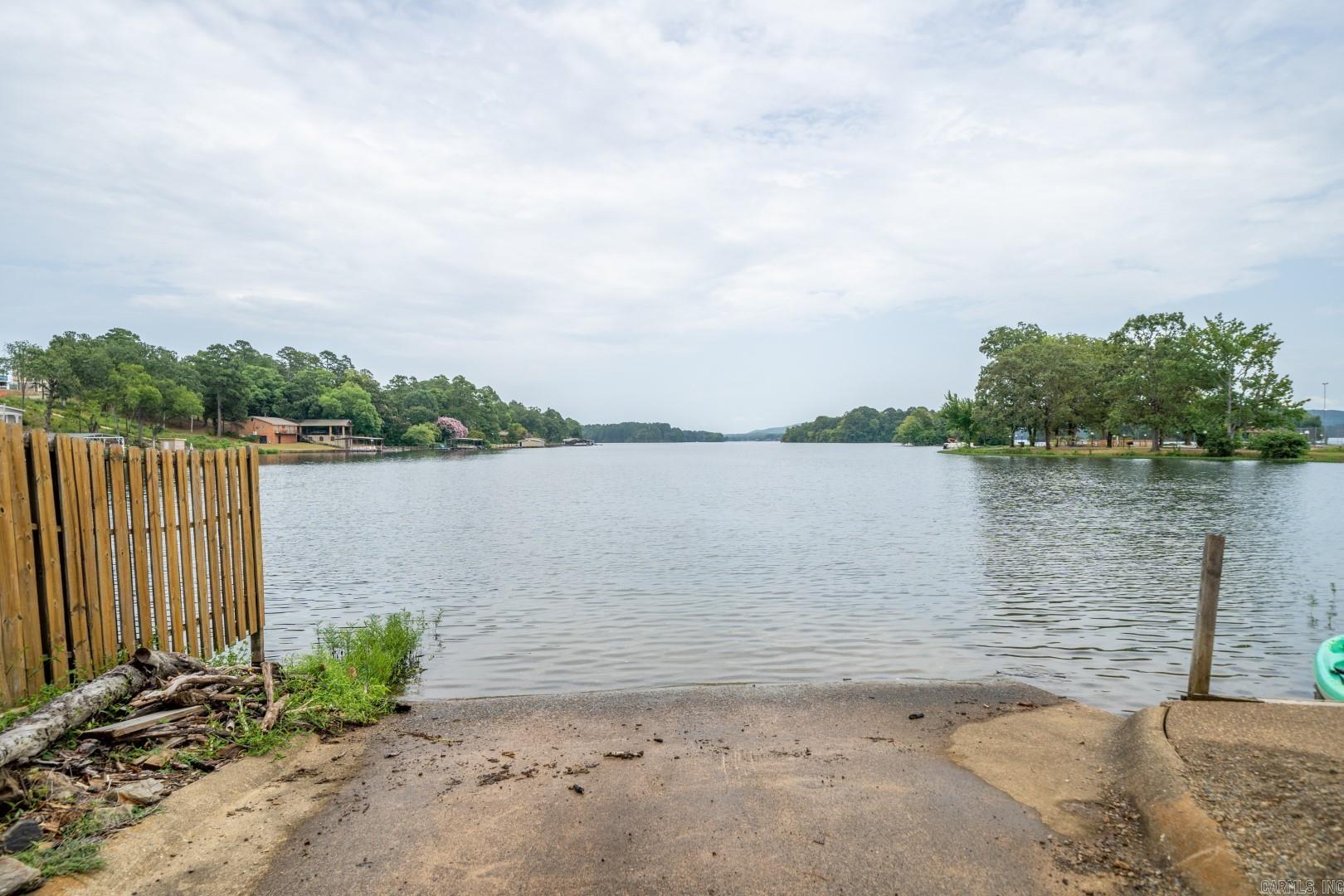 EMERALD ISLE HPR - Residential