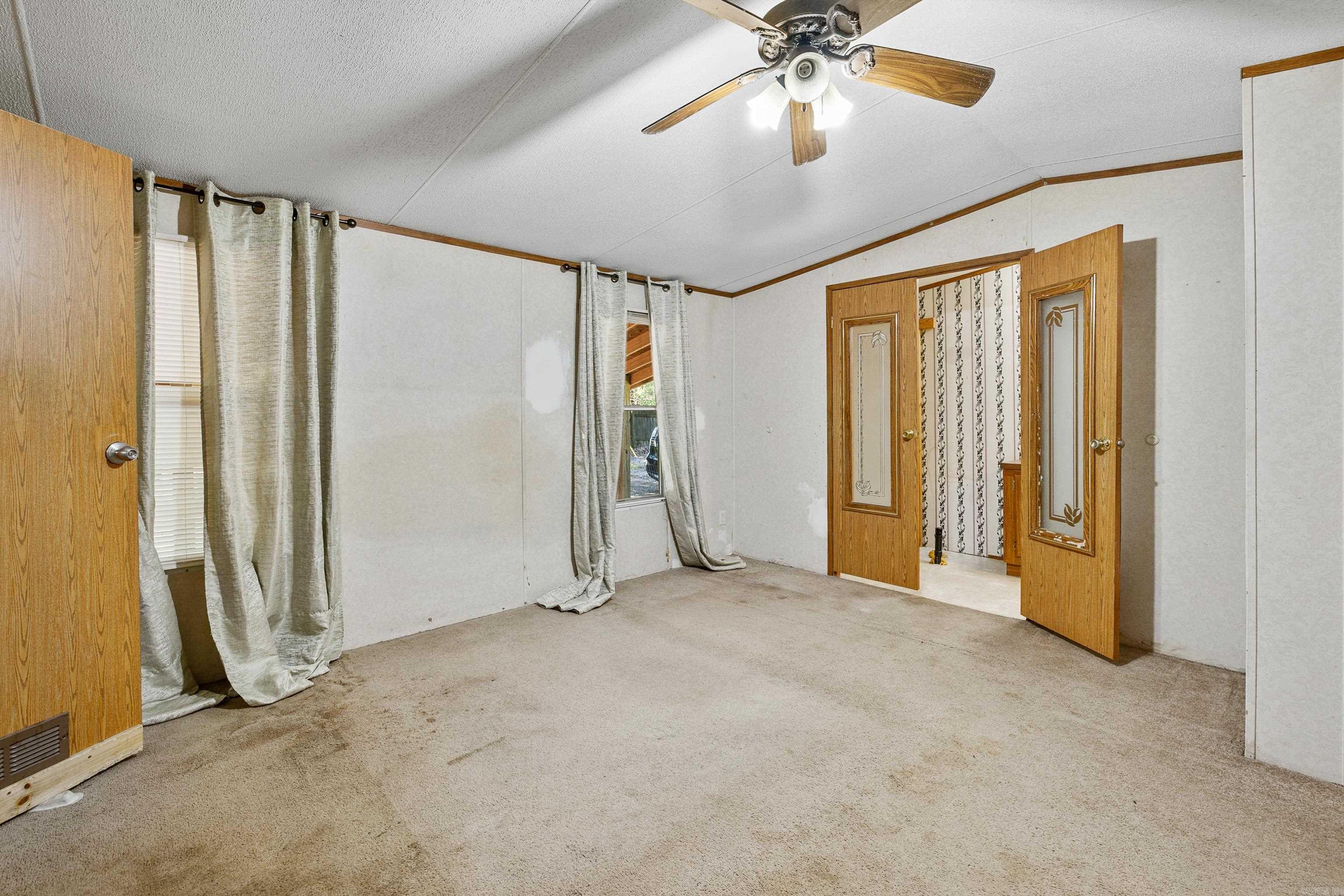 SHADYRIDGE - Residential