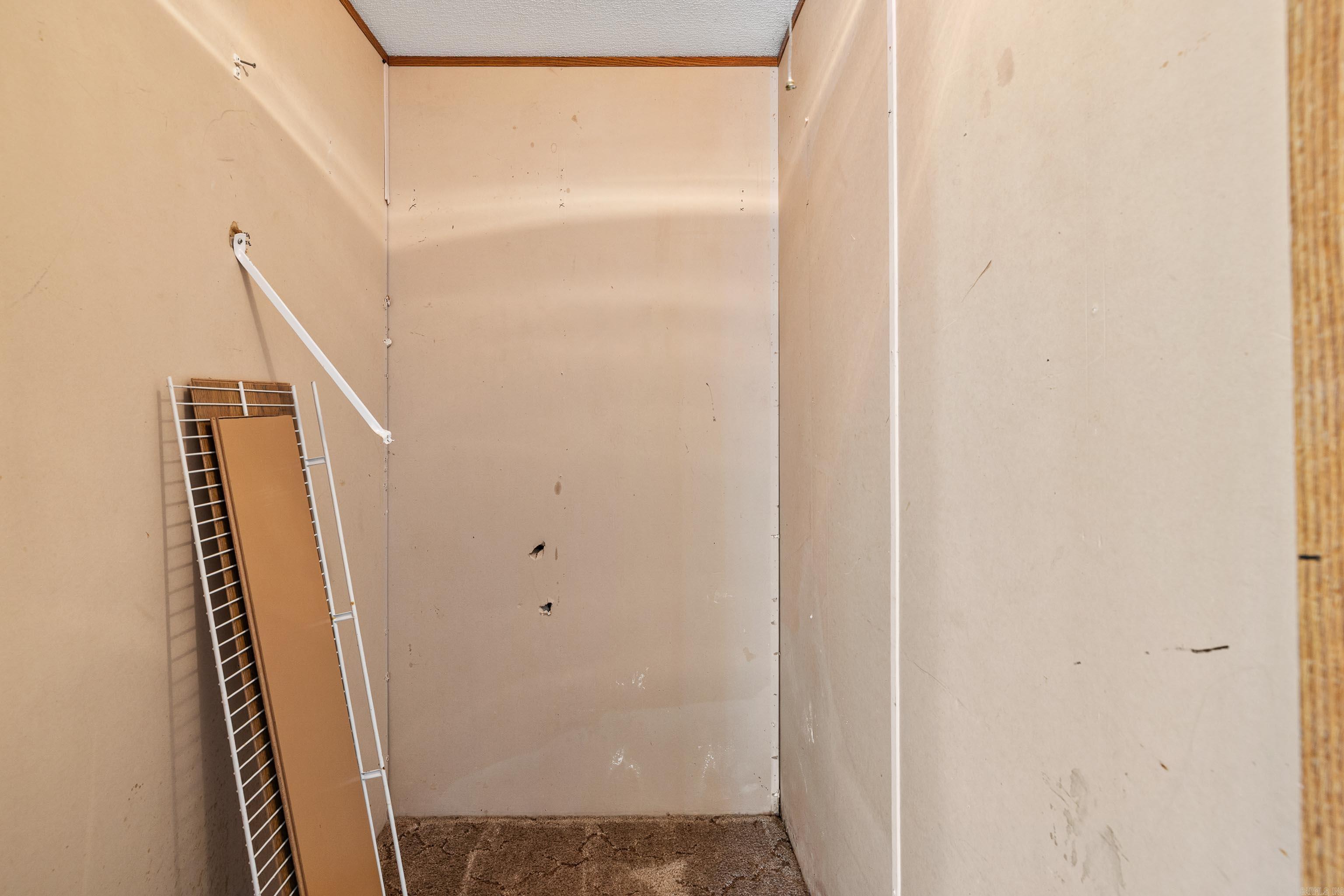 SHADYRIDGE - Residential