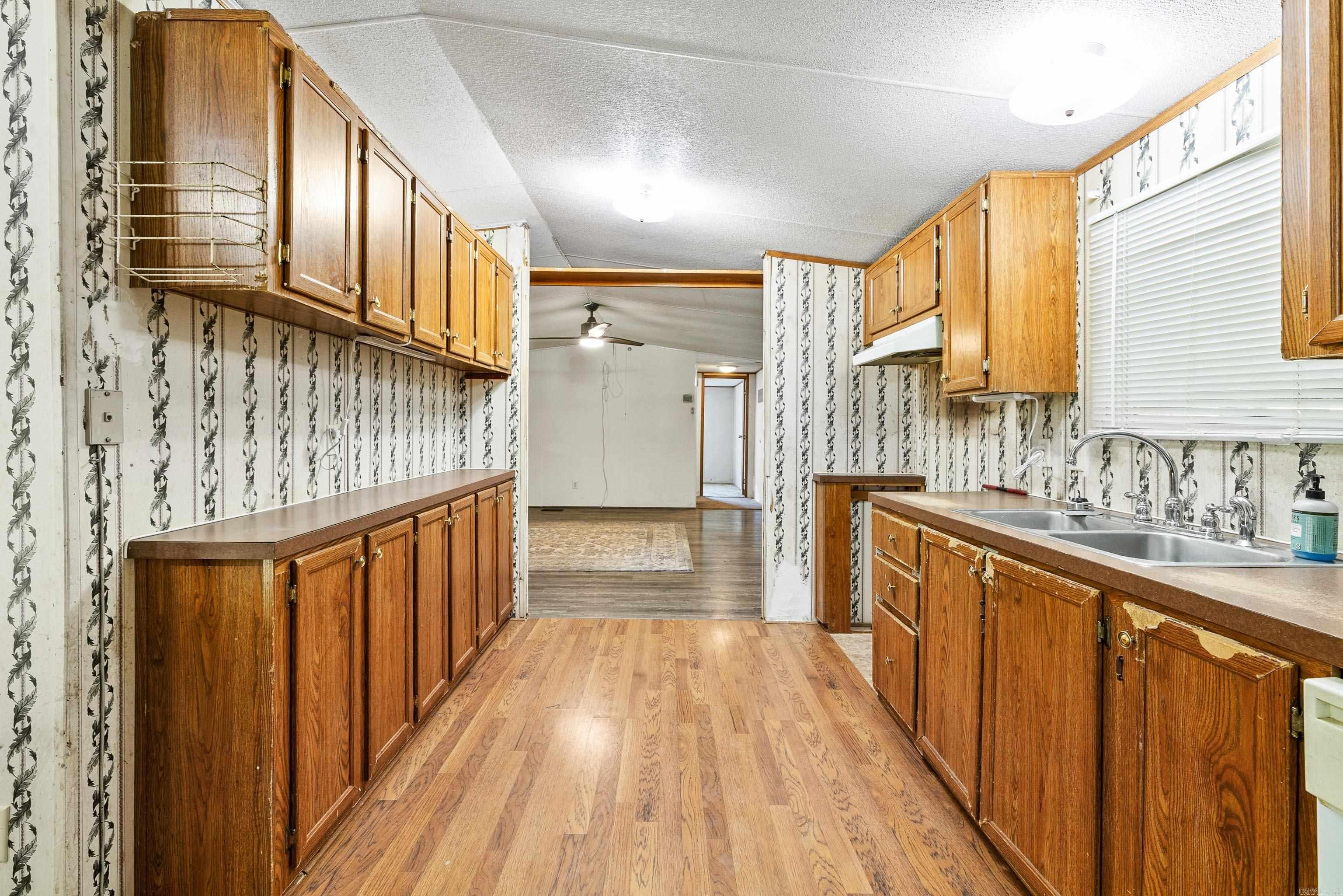 SHADYRIDGE - Residential