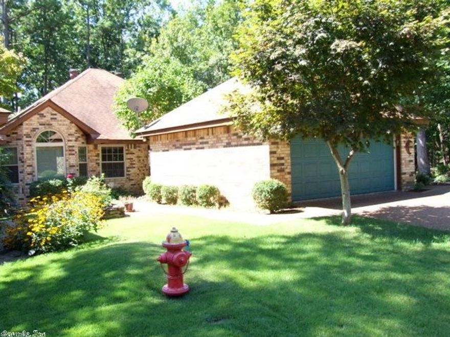 Exquisitely remodeled featuring designer decorating, lighting fixtures, custom built-ins & a chef’s delight working kitchen with granite countertops.  Vaulted ceilings, wood burning fireplace & great golf course views compliment the natural beauty & setting of this unique Fair Oaks setting. An open & versatile floor plan gives many interesting options for use of this great 1600+sq ft. space, fabulous outdoor living space with a deck overlooking the 4th fairway & 2 car garage with immense storage capability.