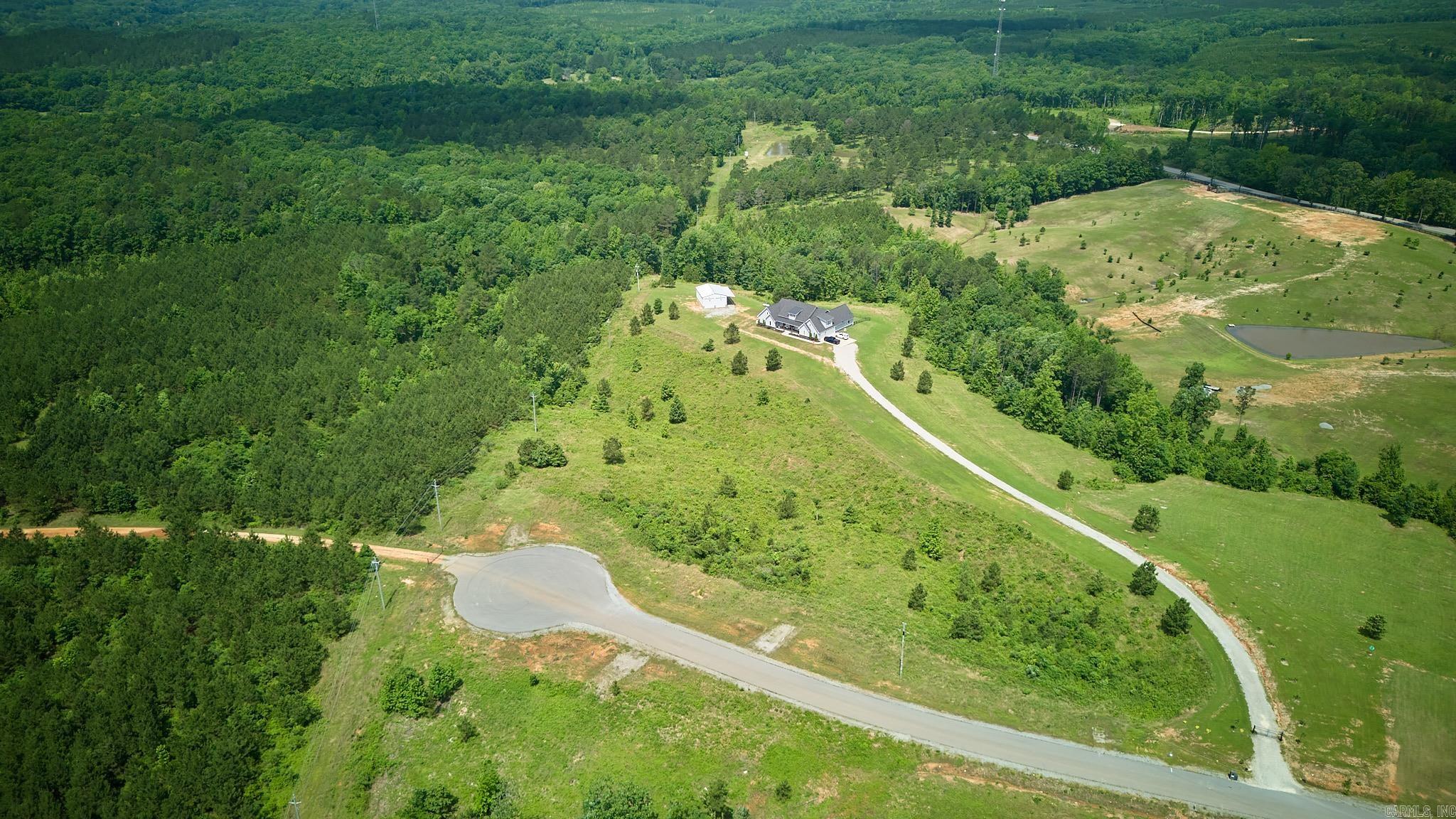 KENTUCKY HILLS - Residential