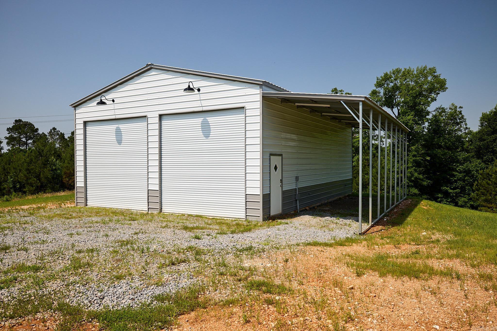 KENTUCKY HILLS - Residential