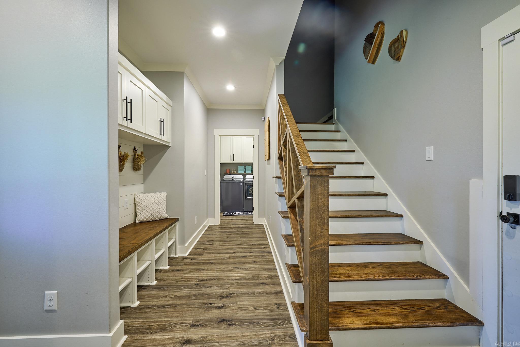 KENTUCKY HILLS - Residential