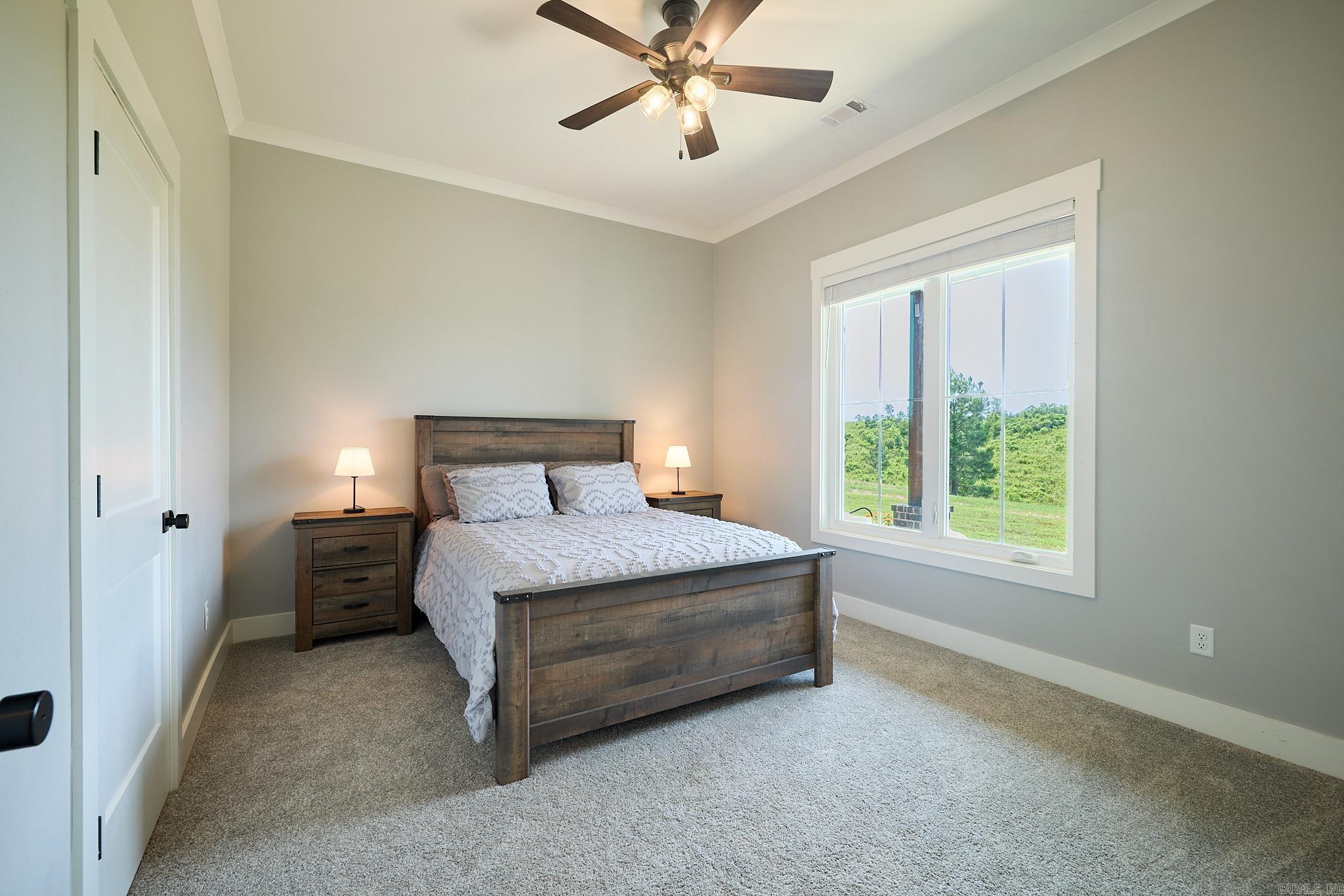 KENTUCKY HILLS - Residential