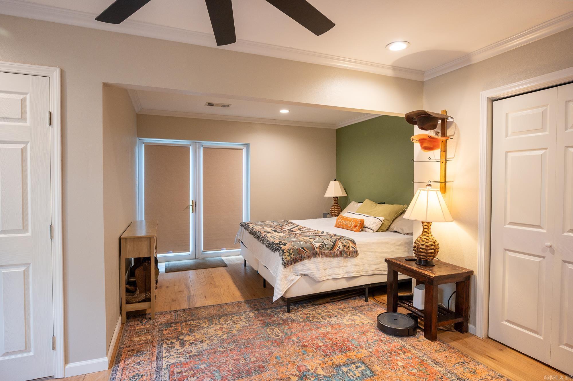 River Side - Residential