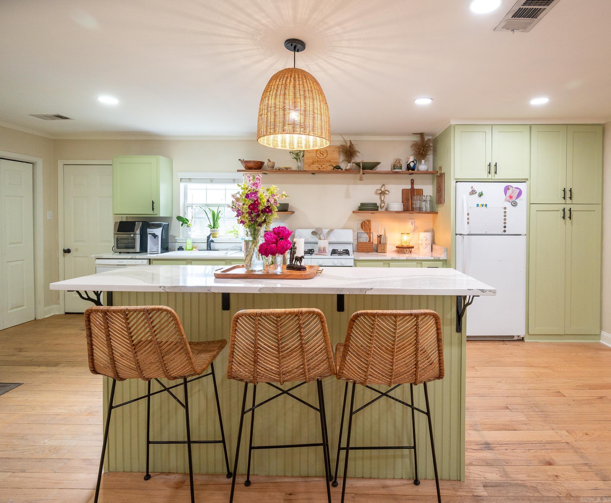 River Side - Residential