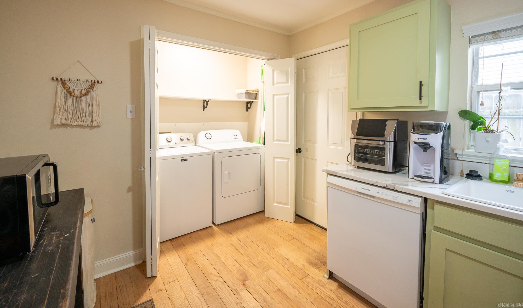 River Side - Residential