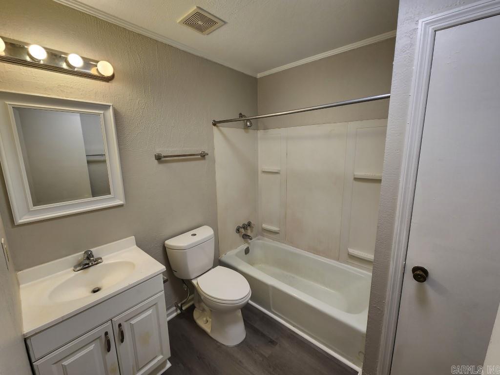 Plunkett 2nd - Residential Lease