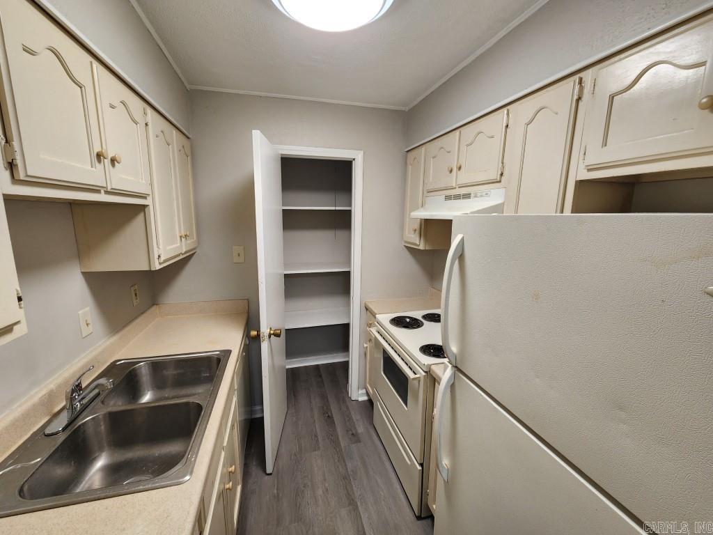 Plunkett 2nd - Residential Lease