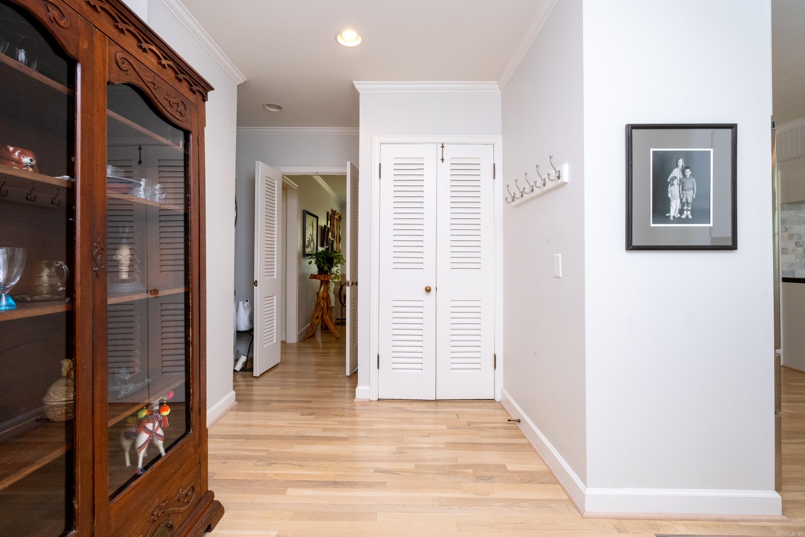 Hollywood - Residential