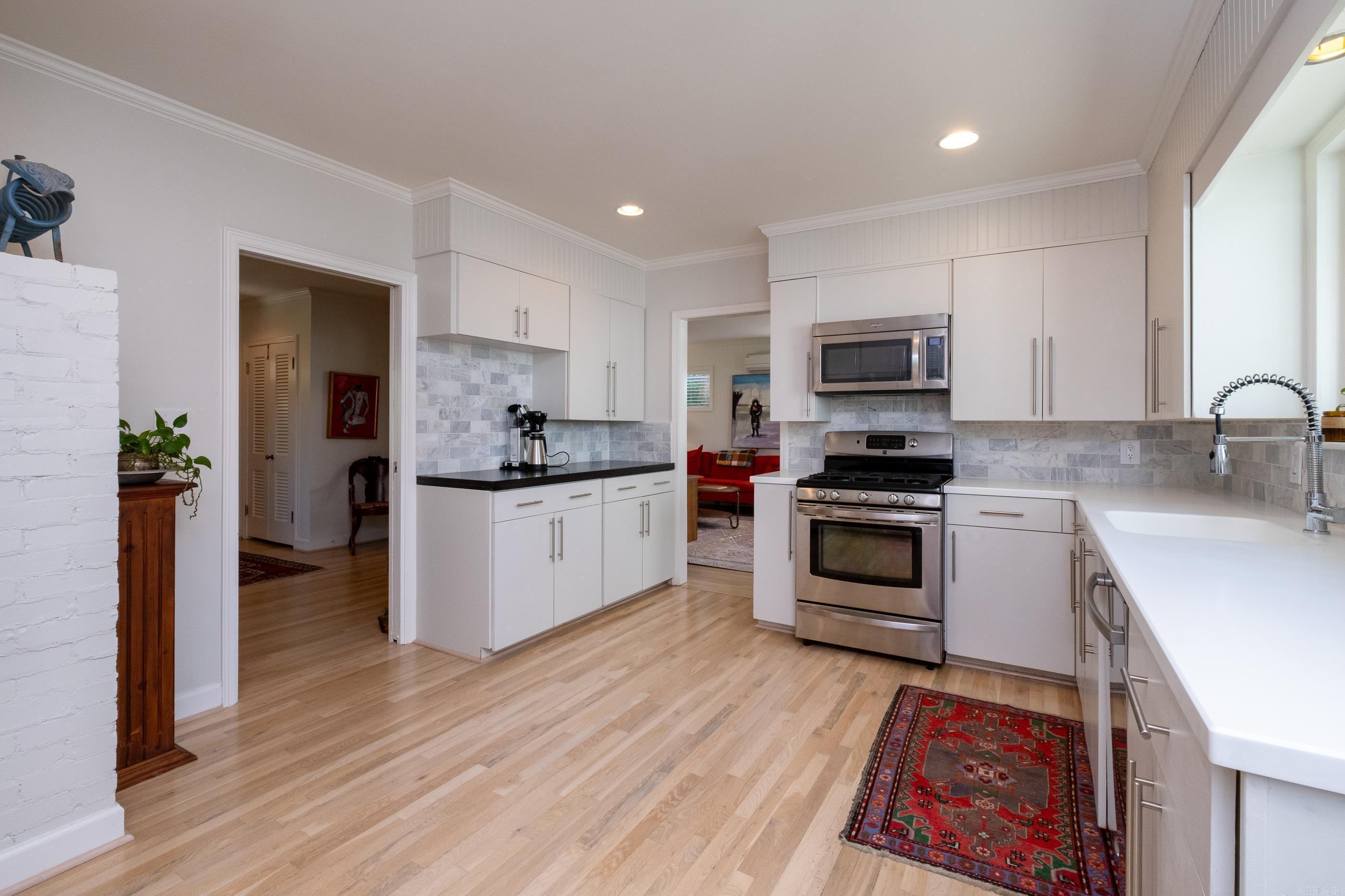 Hollywood - Residential