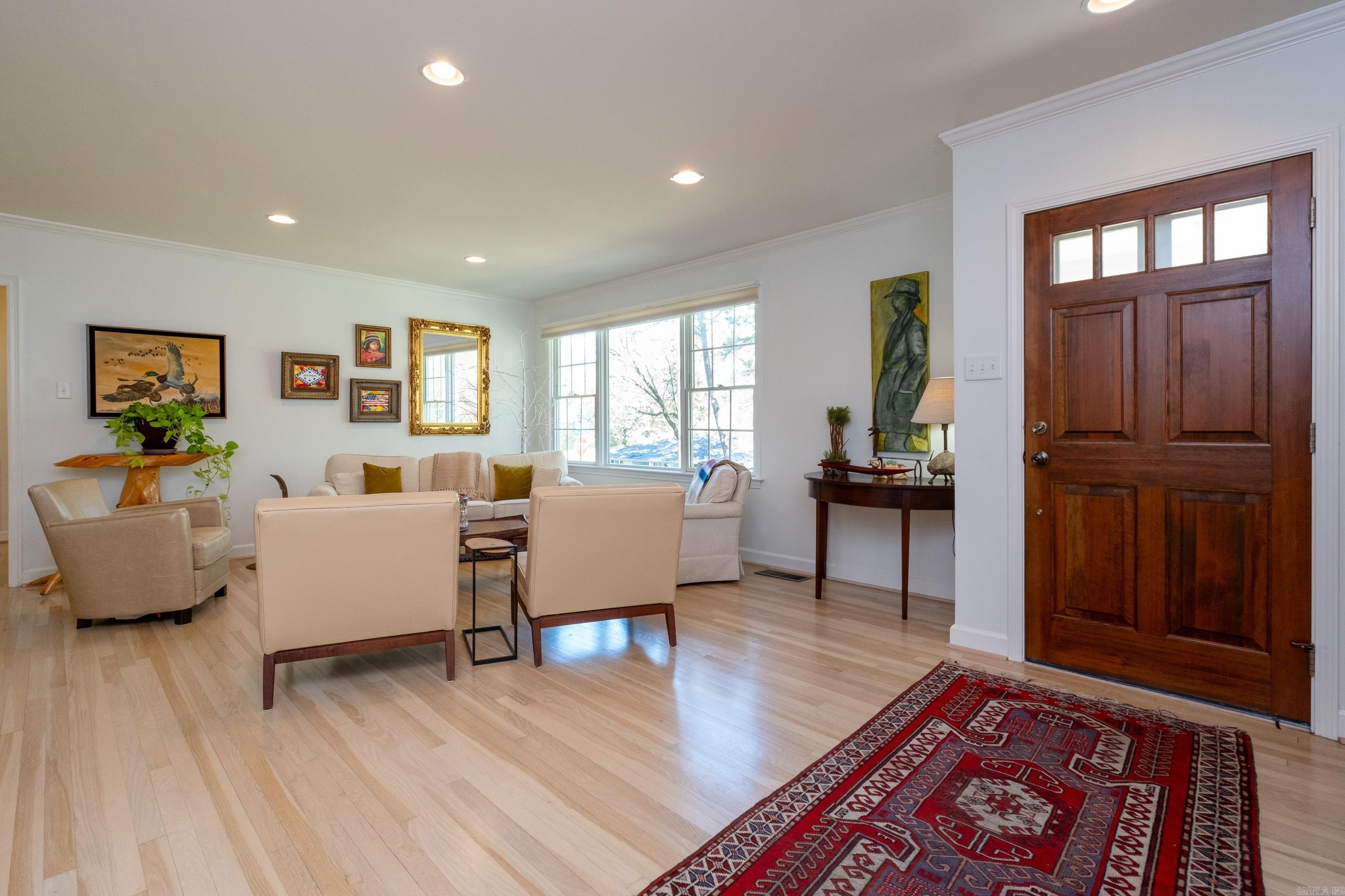 Hollywood - Residential