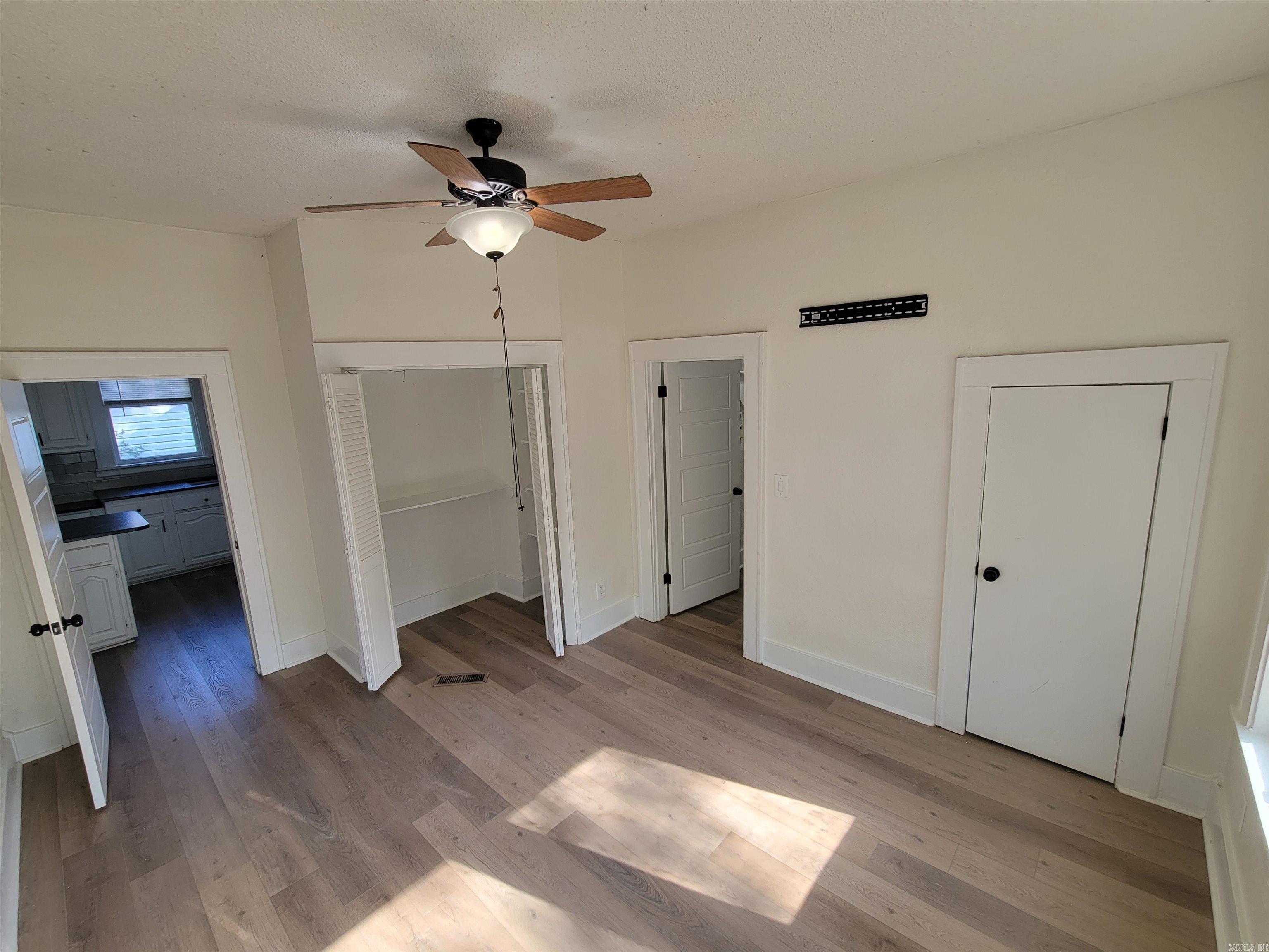 Laskers 2nd - Residential