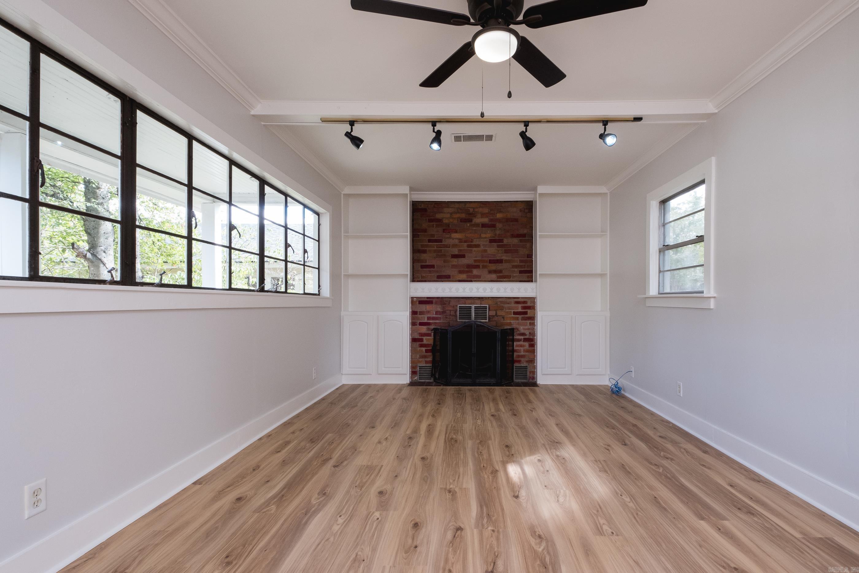 Hillcrest-Pfeifer - Residential