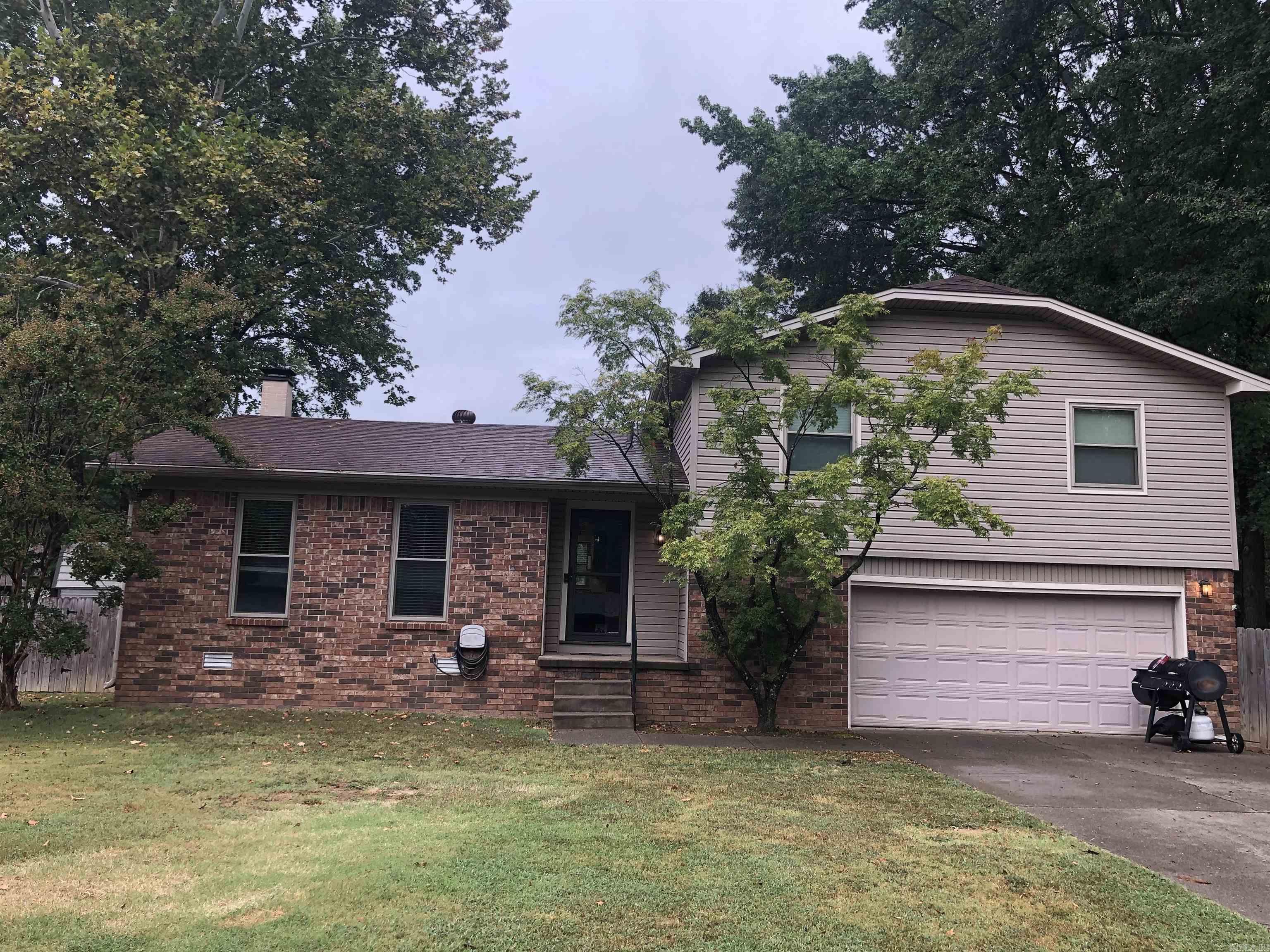 Lovely 3 bedroom, 2 bath home in a cul-de-sac. The eat-in kitchen/dining room was updated in 2019 with granite counter tops, cabinets, and flooring. New dishwasher, stove, microwave, and air conditioner were added within the past year. 2023 updates include new windows, new roof (arch shingles), new flooring in primary bedroom (new tile in primary shower). New ceiling fans in bedrooms and office. The spacious office and laundry room are located off the garage (not included in the square footage). New deck in the spacious backyard is perfect for relaxing! Fence and 14 x 14 shed are appx four years old. Double gate going to the backyard is a plus. Pet will be removed for showings. Refrigerator (ice maker does not work), washer and dryer may convey. CALL TO SEE THIS ONE TODAY!!