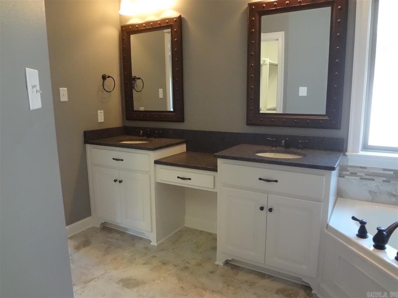 BISHOP PLACE - LITTLE ROCK - Residential