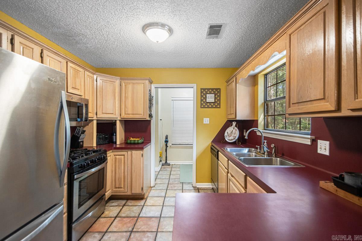 AMBER ACRES - Residential