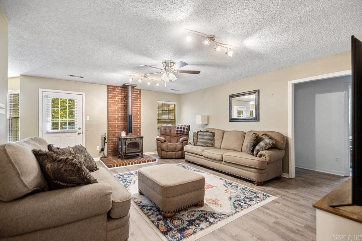 AMBER ACRES - Residential
