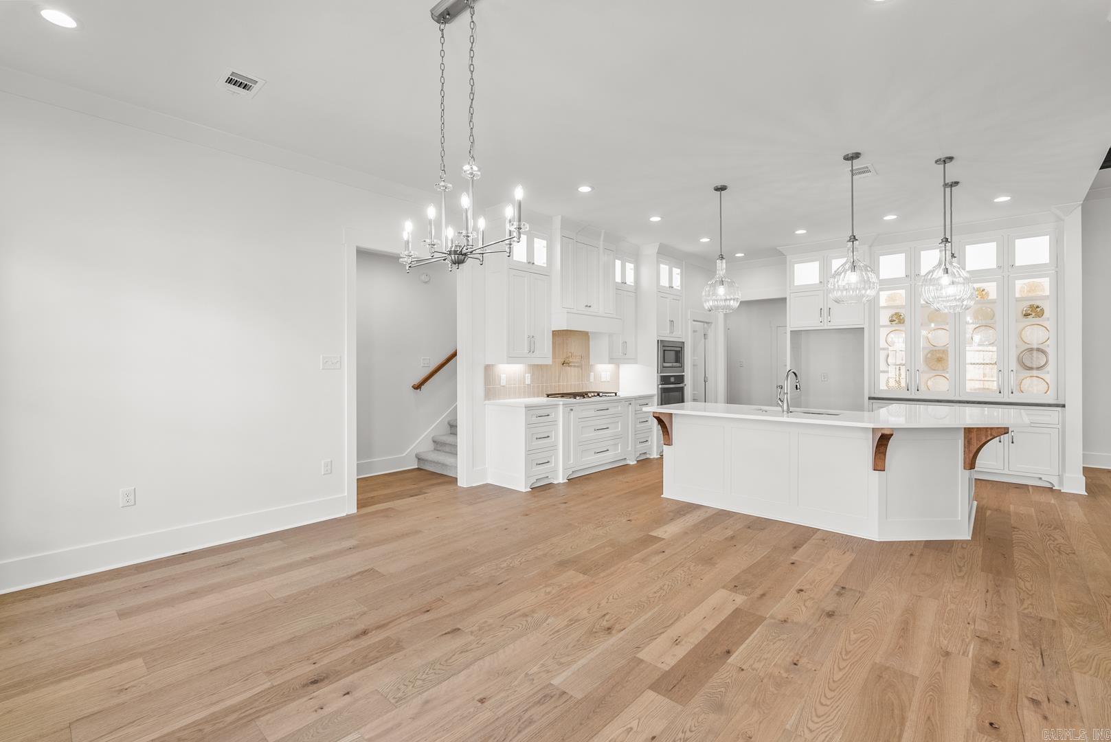 Lands End Estates - Residential