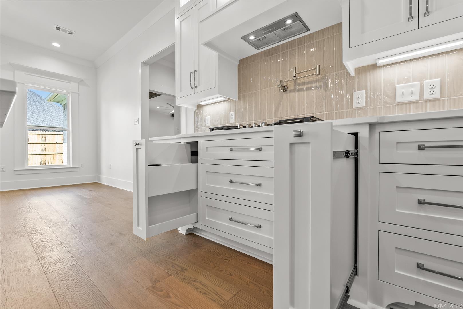 Lands End Estates - Residential
