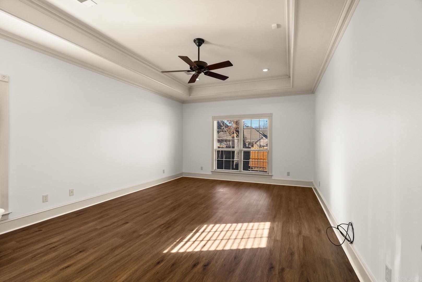 MADISON VALLEY - Residential