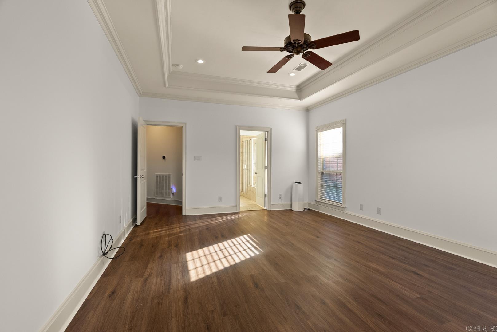 MADISON VALLEY - Residential