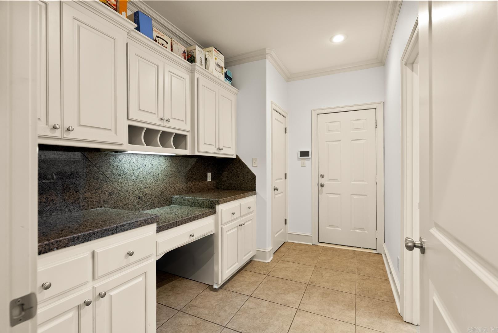 MADISON VALLEY - Residential