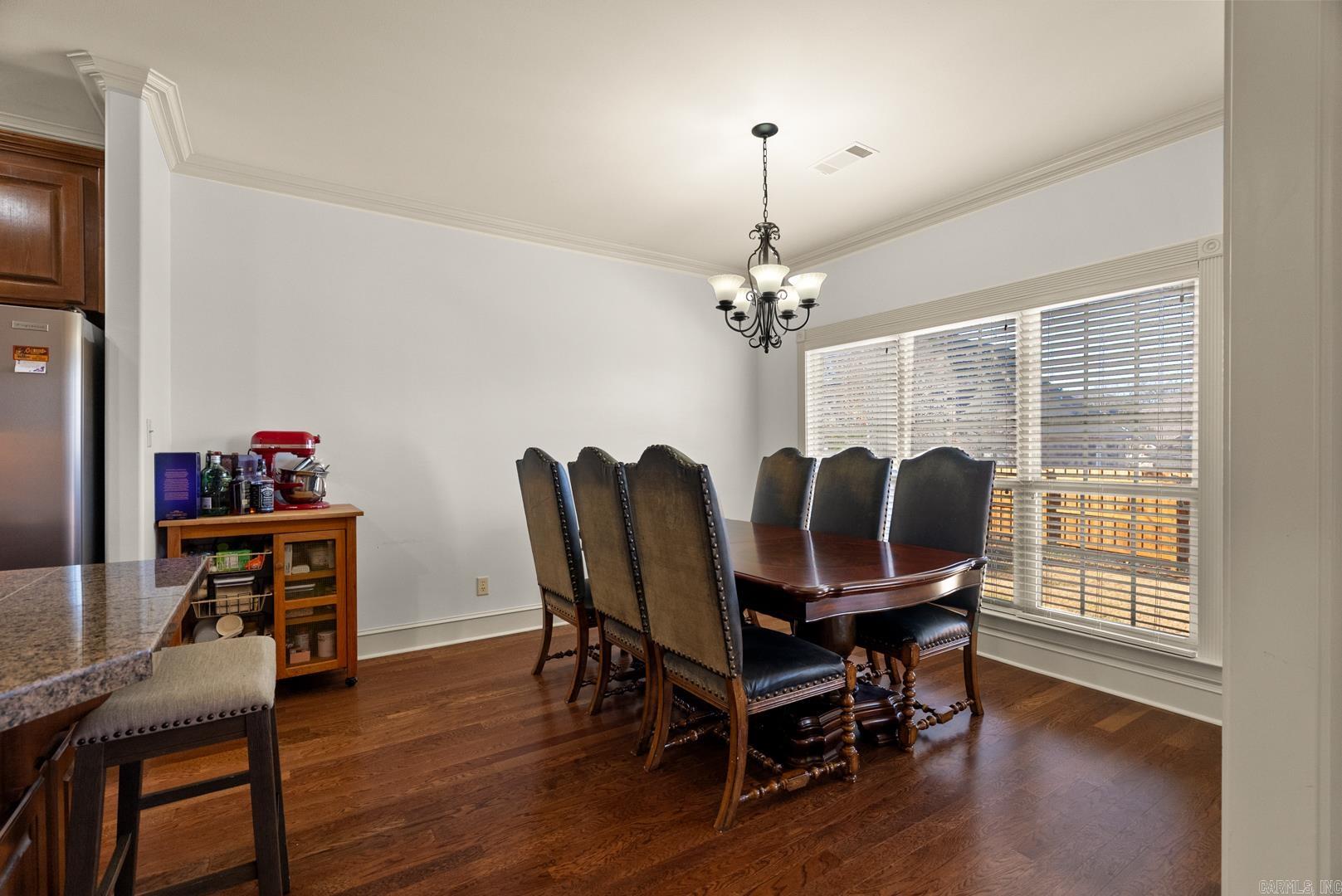 MADISON VALLEY - Residential