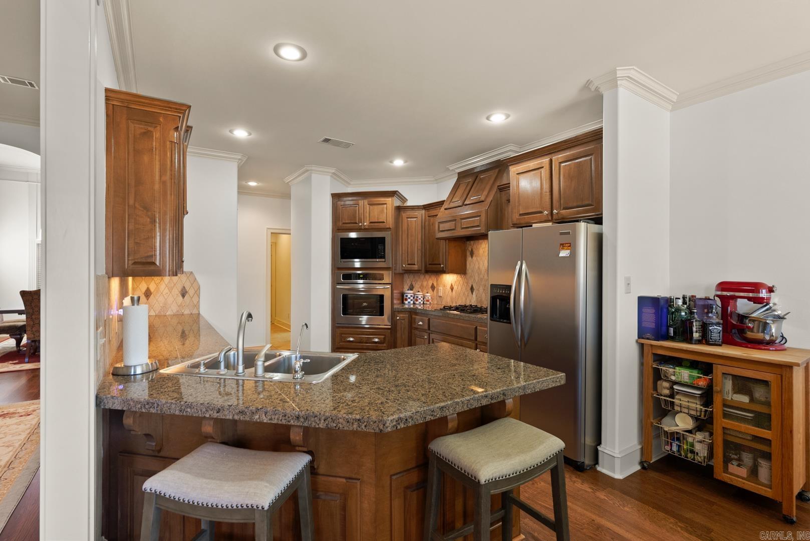 MADISON VALLEY - Residential