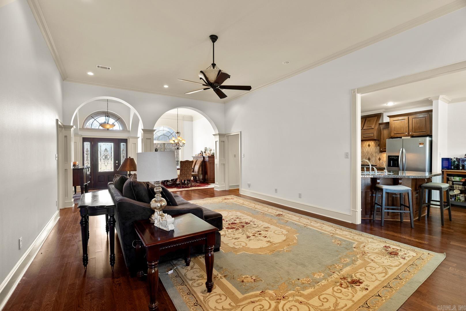 MADISON VALLEY - Residential