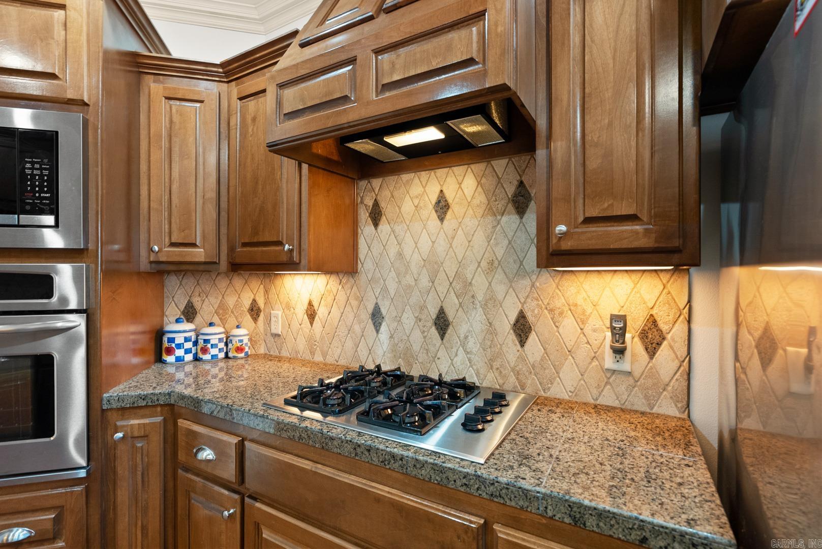 MADISON VALLEY - Residential