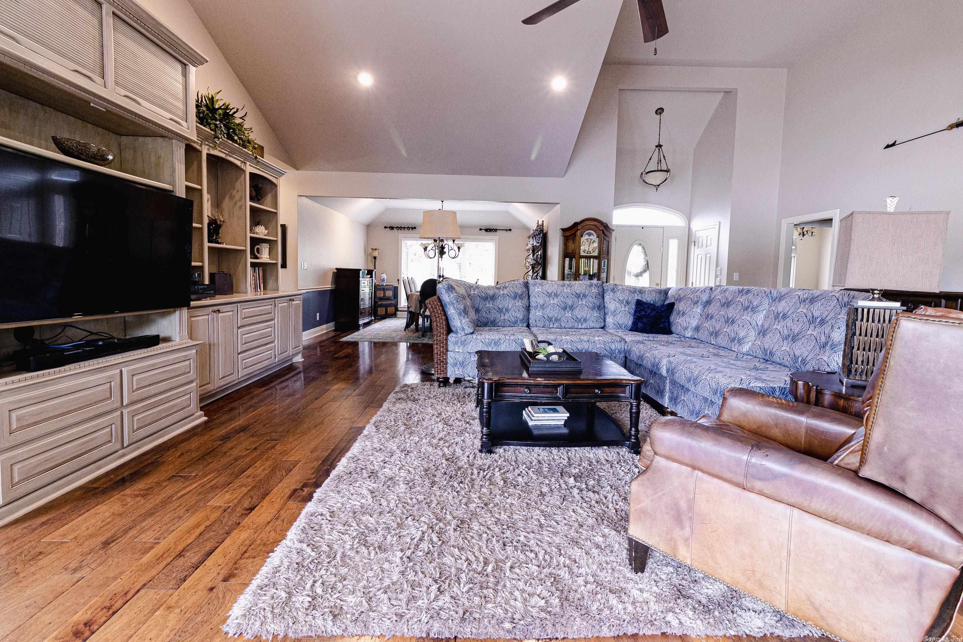 Lake Forest Shores Phase - Residential