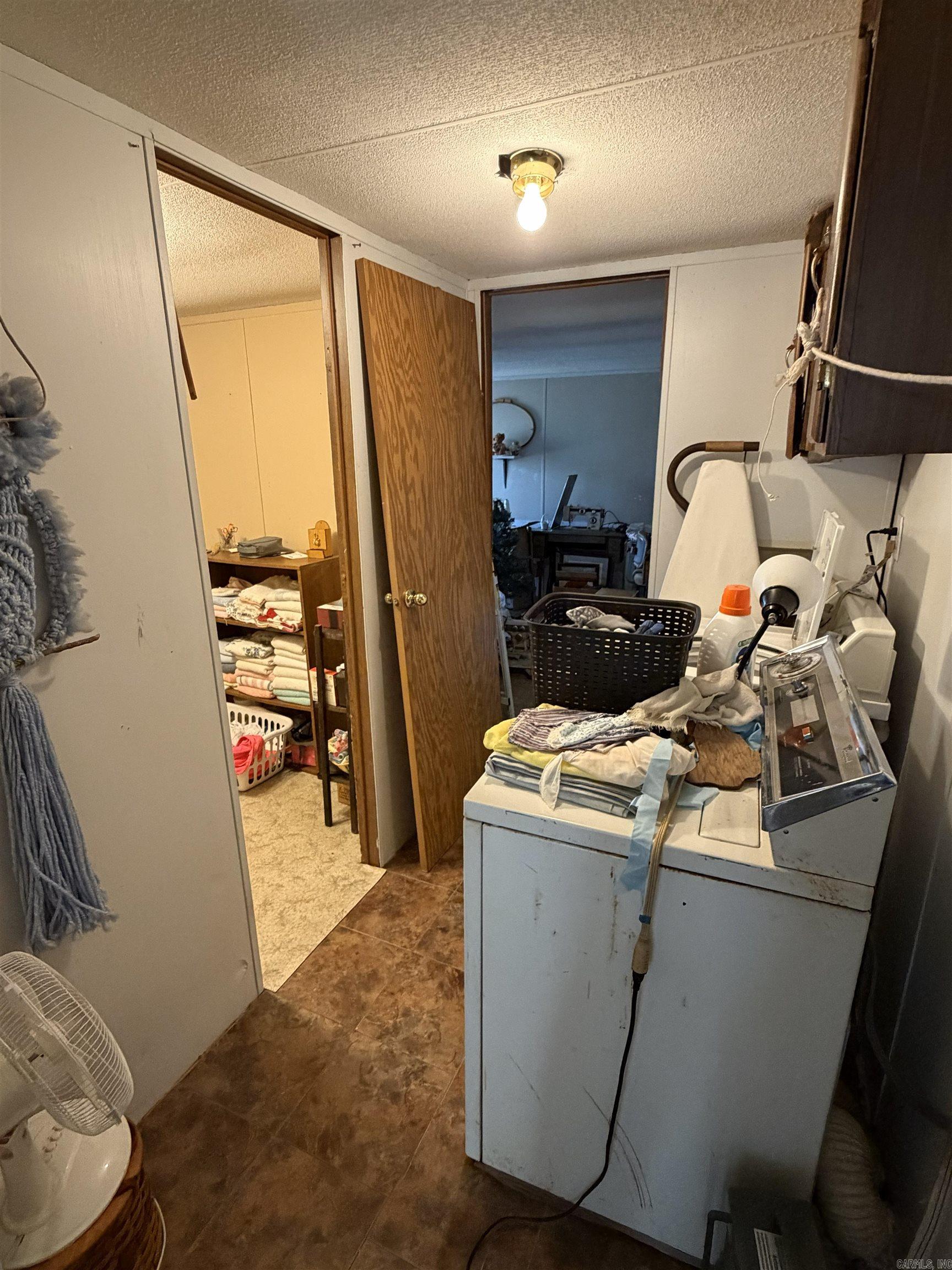 STEPHENS ADD TO HATFIELD - Residential