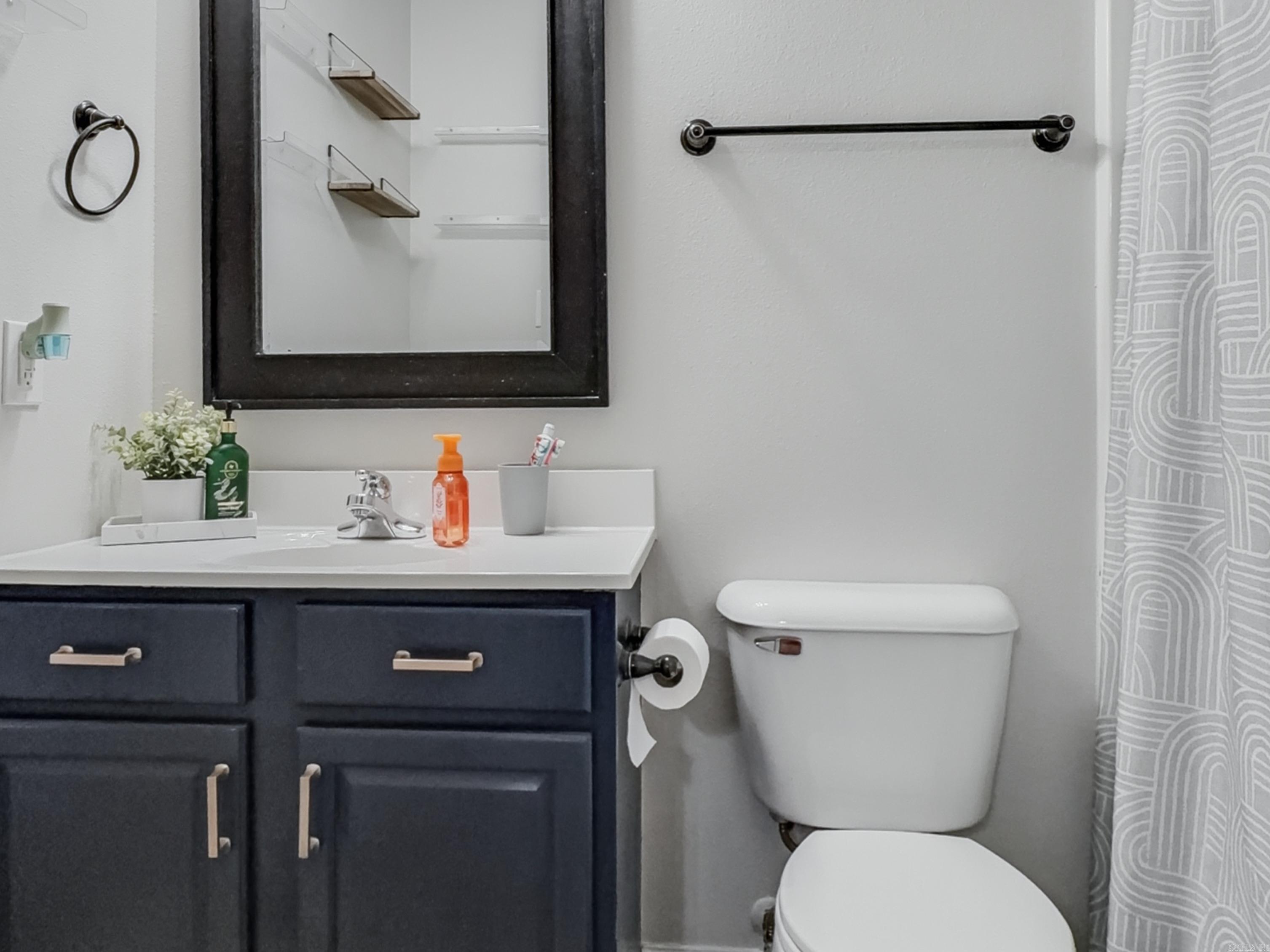 Old Oaks Phase III - Residential